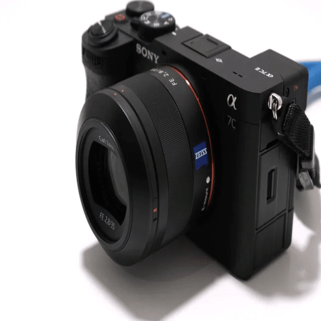 スナップならコレ！Sonnar T* FE 35mm F2.8 ZAを試す｜はるか