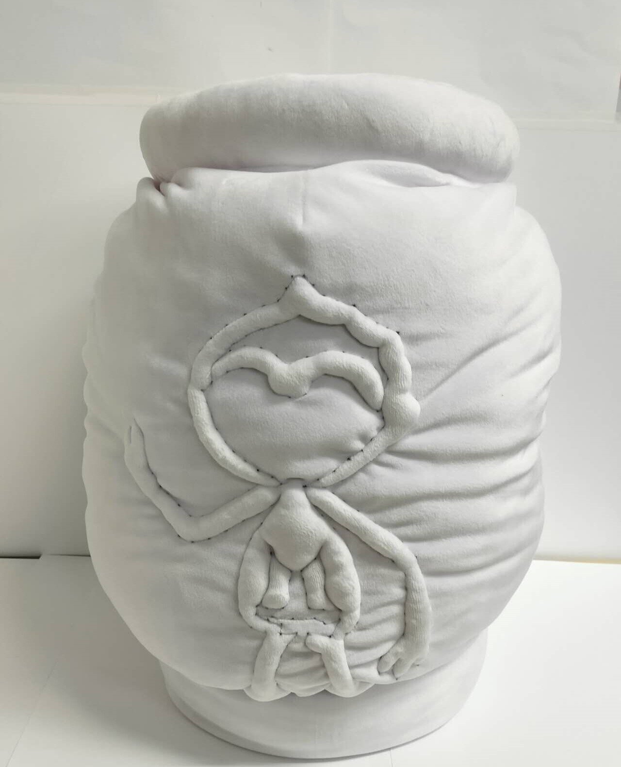 縄文土器に癒やされる!? ほぼ原寸の腕まくらクッション ＃南アルプス市