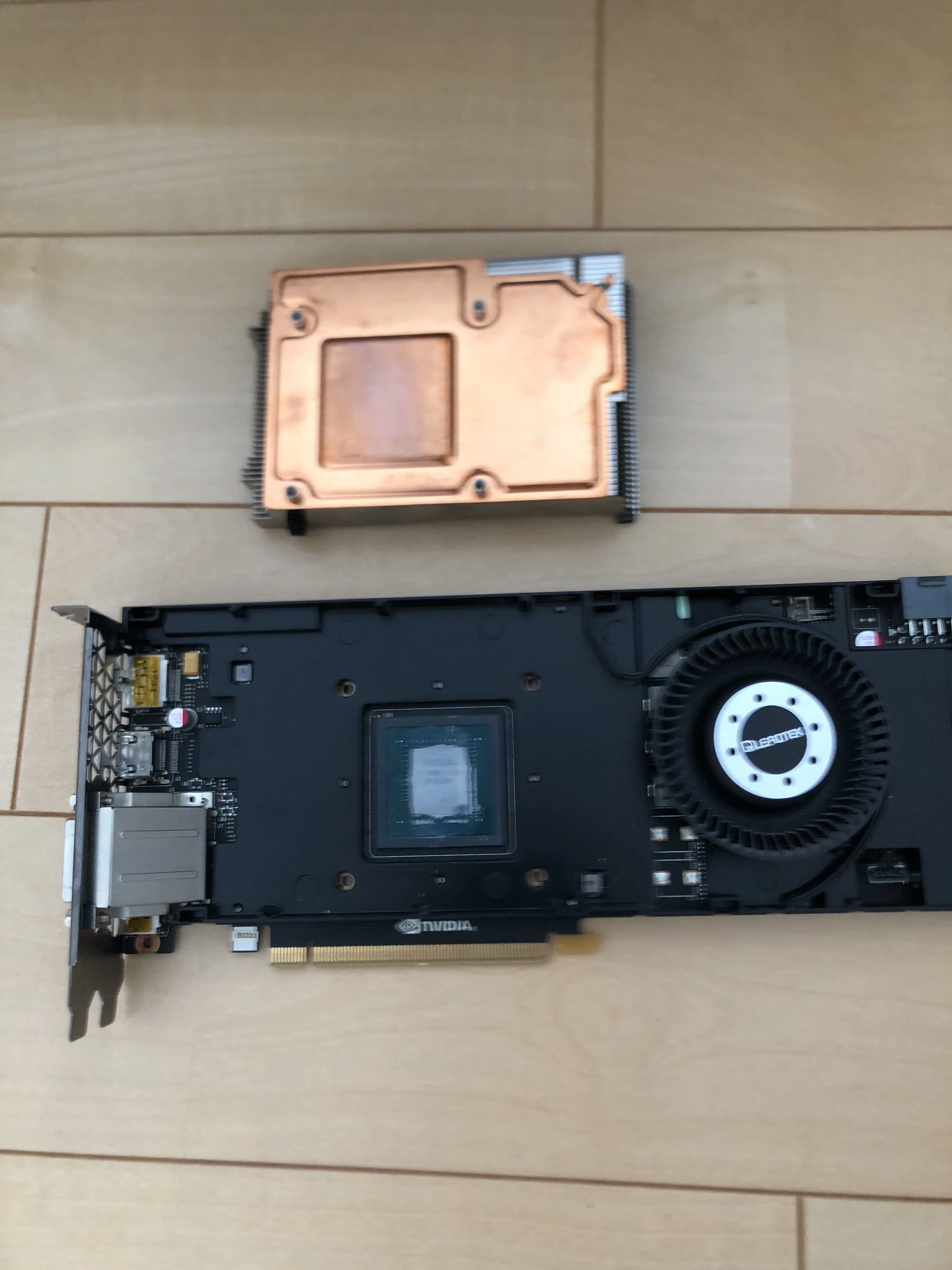 グラフィックボードのグリスを塗り替えるとどれほど性能が上がる?｜PC