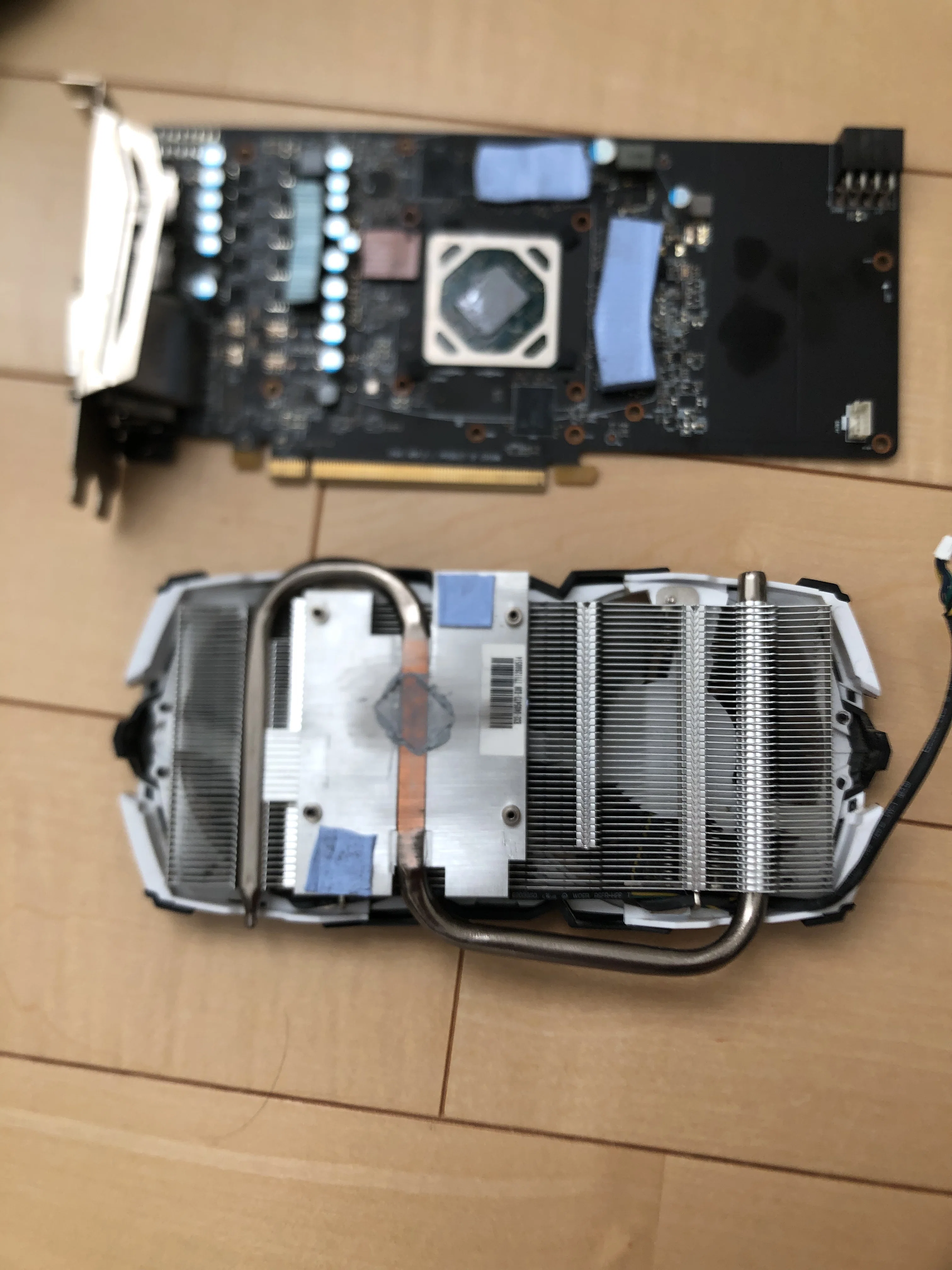 グラフィックボードのグリスを塗り替えるとどれほど性能が上がる?｜PC