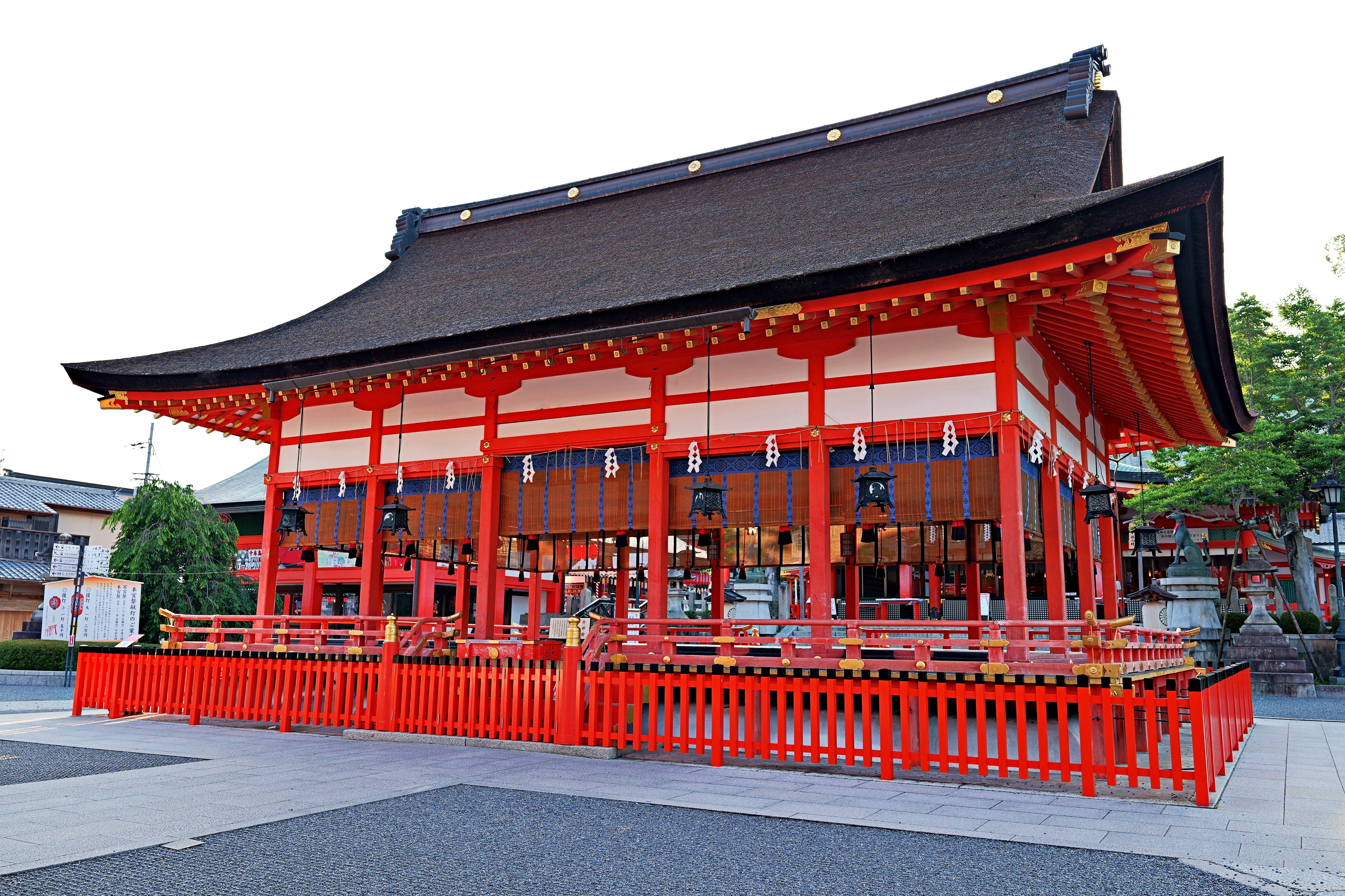 きょうと旅。【特別編】伏見稲荷大社｜10(ten)Q