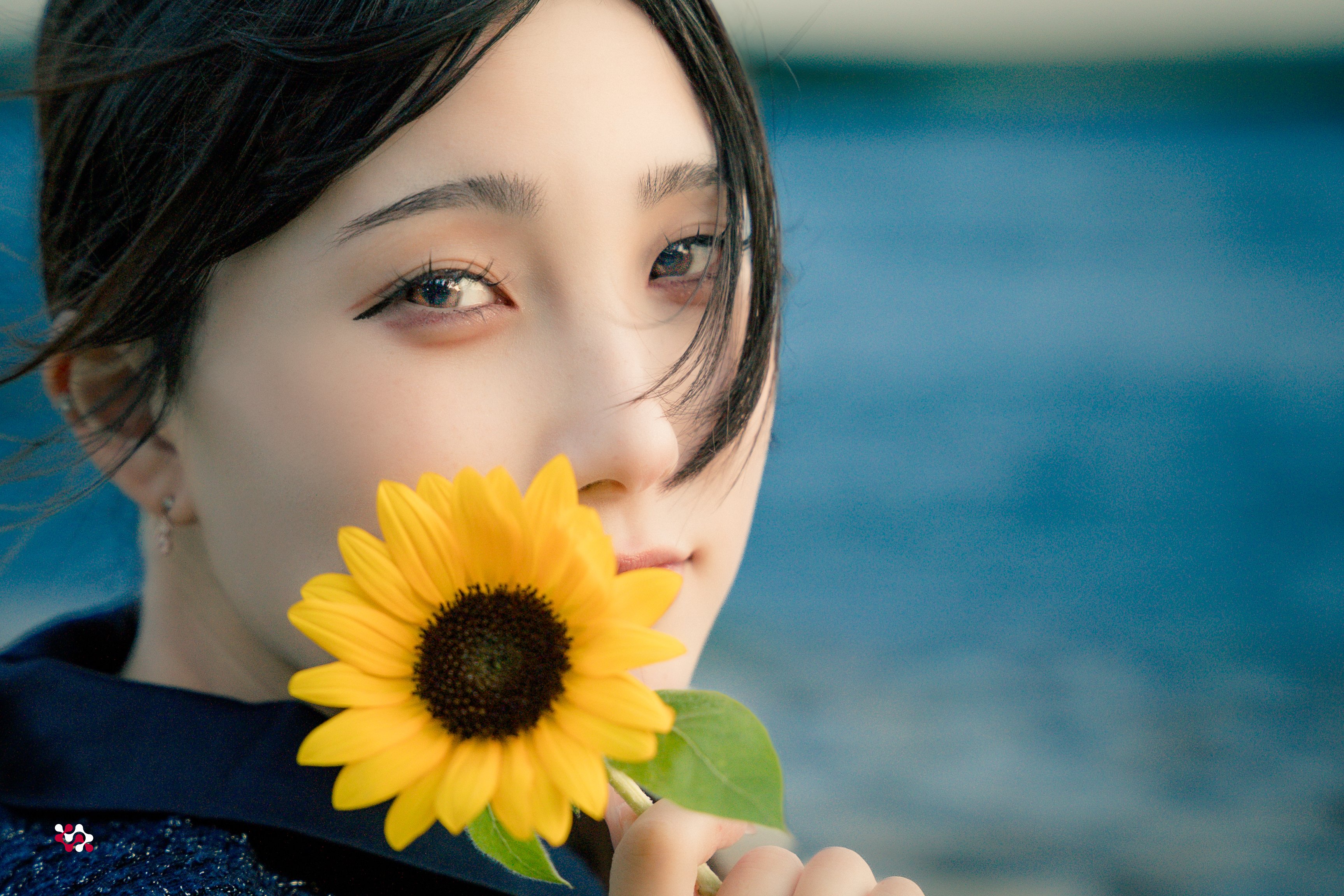 滾る感情を吐き出す（ポートレート撮影 作例の紹介）その41＠某海岸