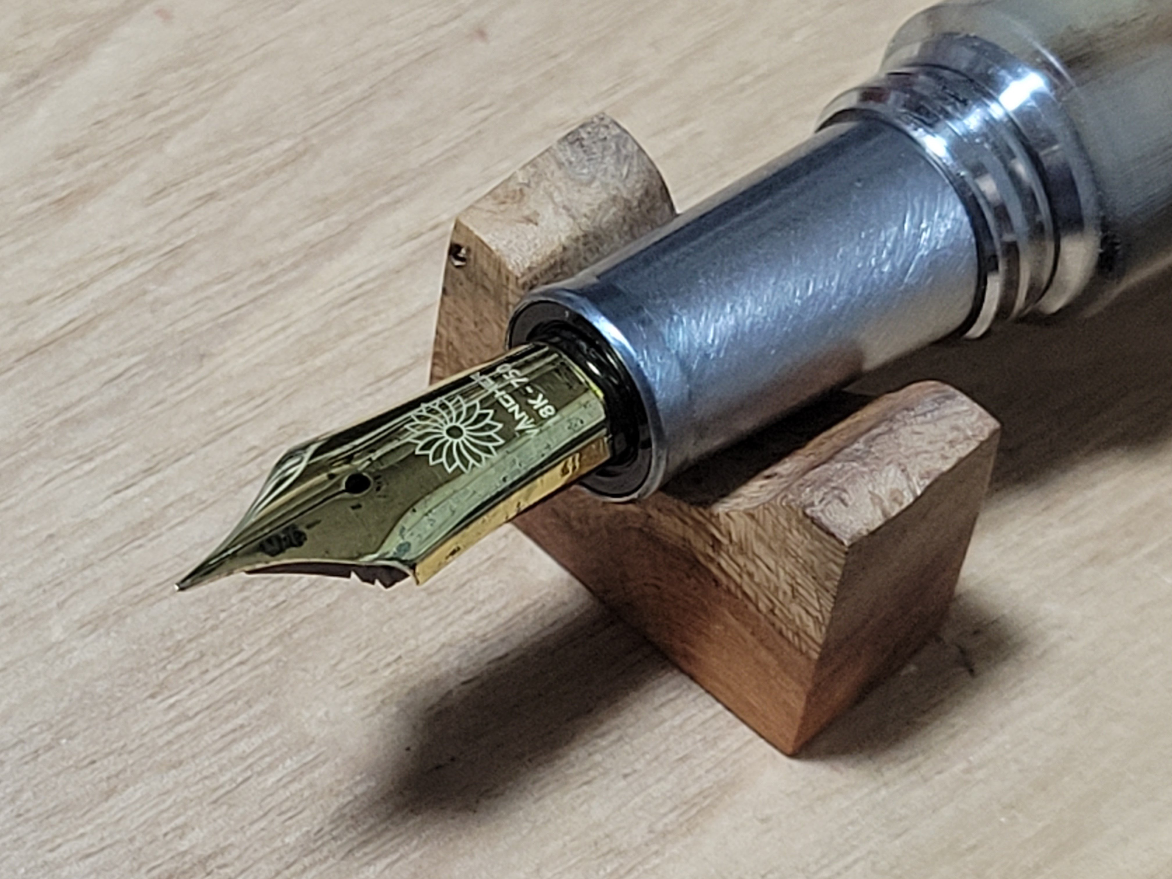 萬佳(ワンチャー) 角万年筆を約1ヶ月使ってみた！｜Say