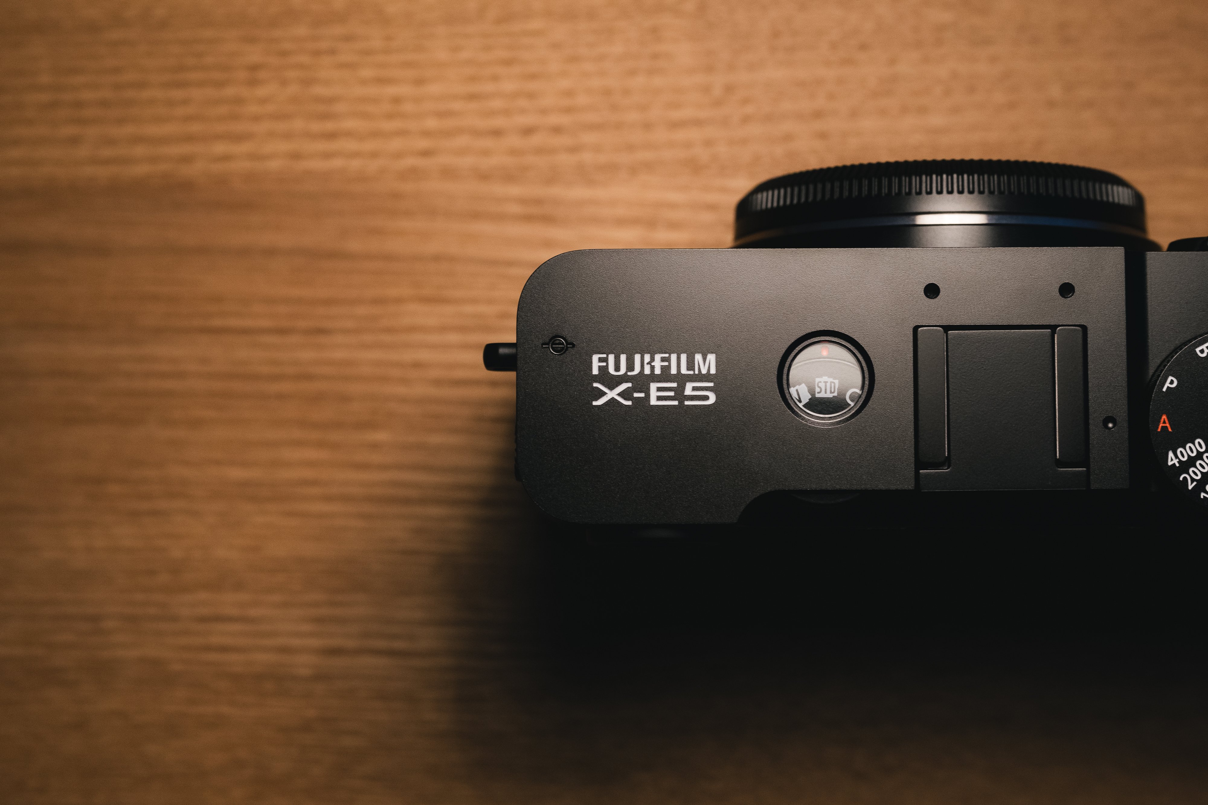 FUJIFILM X-E5　ブラック 新品 新品)FUJIFILM (フジフイルム) X-E5 ボディ ブラック（商品ID