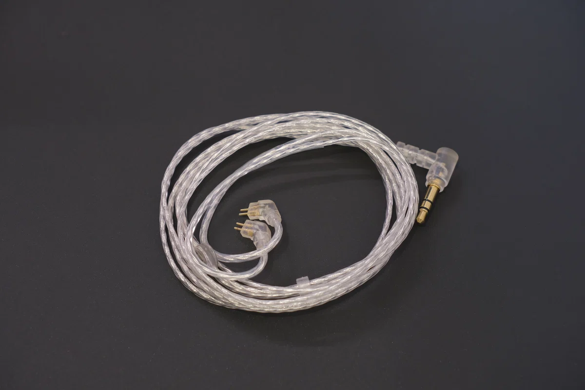レビュー｜7Hz Elua Ultraはバランス良好ながら7Hzらしい力強い低音が 