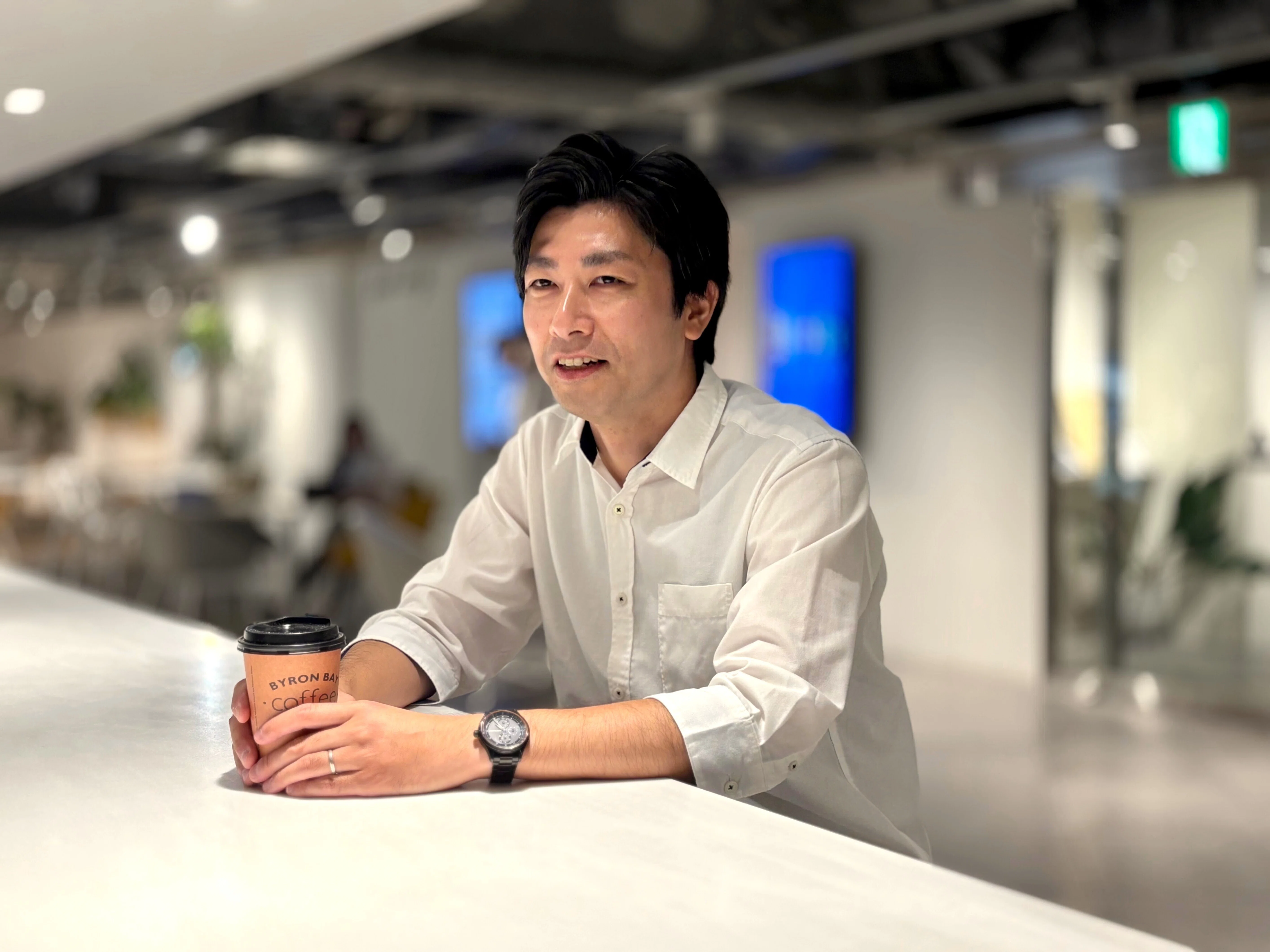 井上 未経験からモバイル開発へ、挑戦を重ねて広がったキャリア」サービス