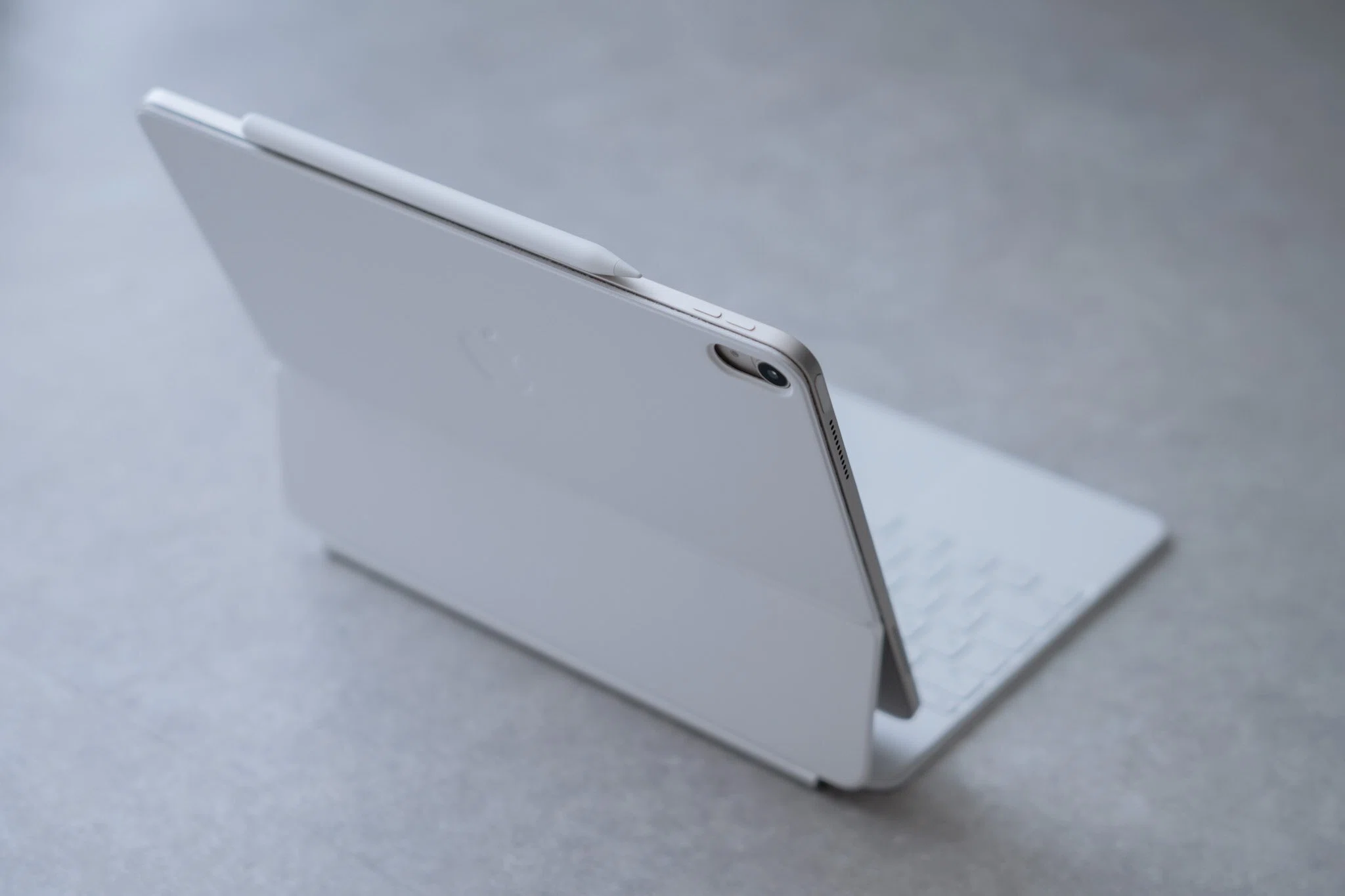 iPad Air（13インチ）と一緒に使っている周辺機器・アクセサリー｜murasaki