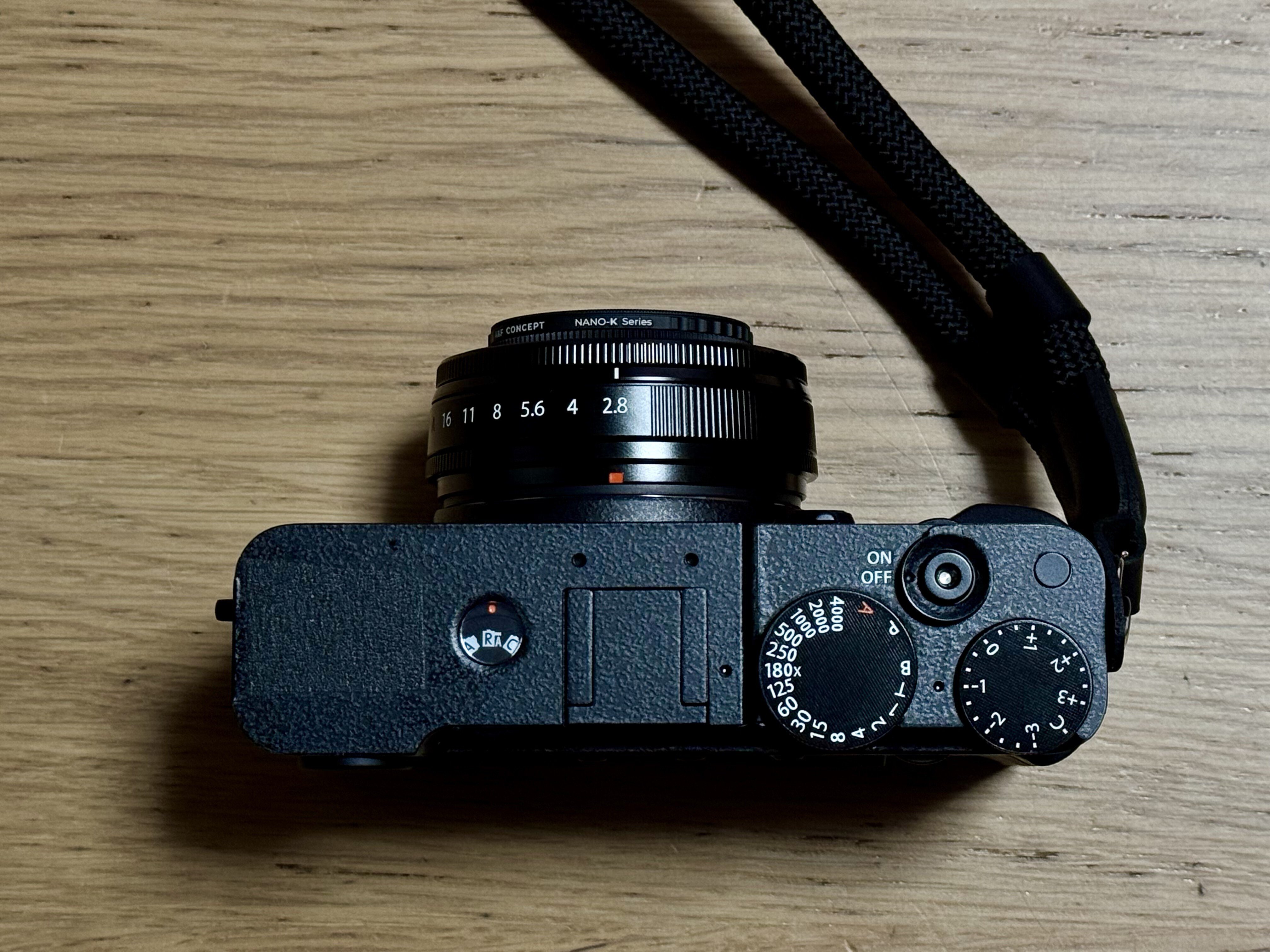 富士フイルム X-E5：趣味を極めるカメラ、その魅力と本音｜おかりな