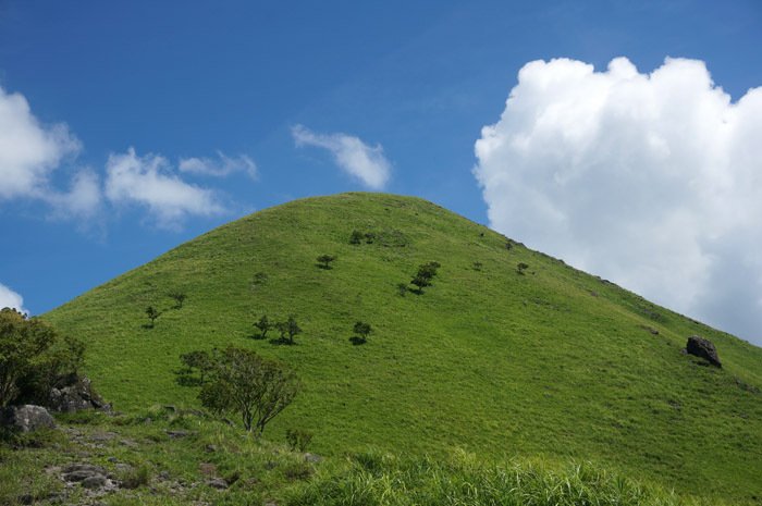 由布岳西口登山道からの飯盛ヶ城