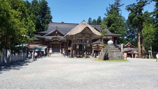 0482 空海最澄修行地、現在過去未来のご利益「出羽三山神社」（山形県