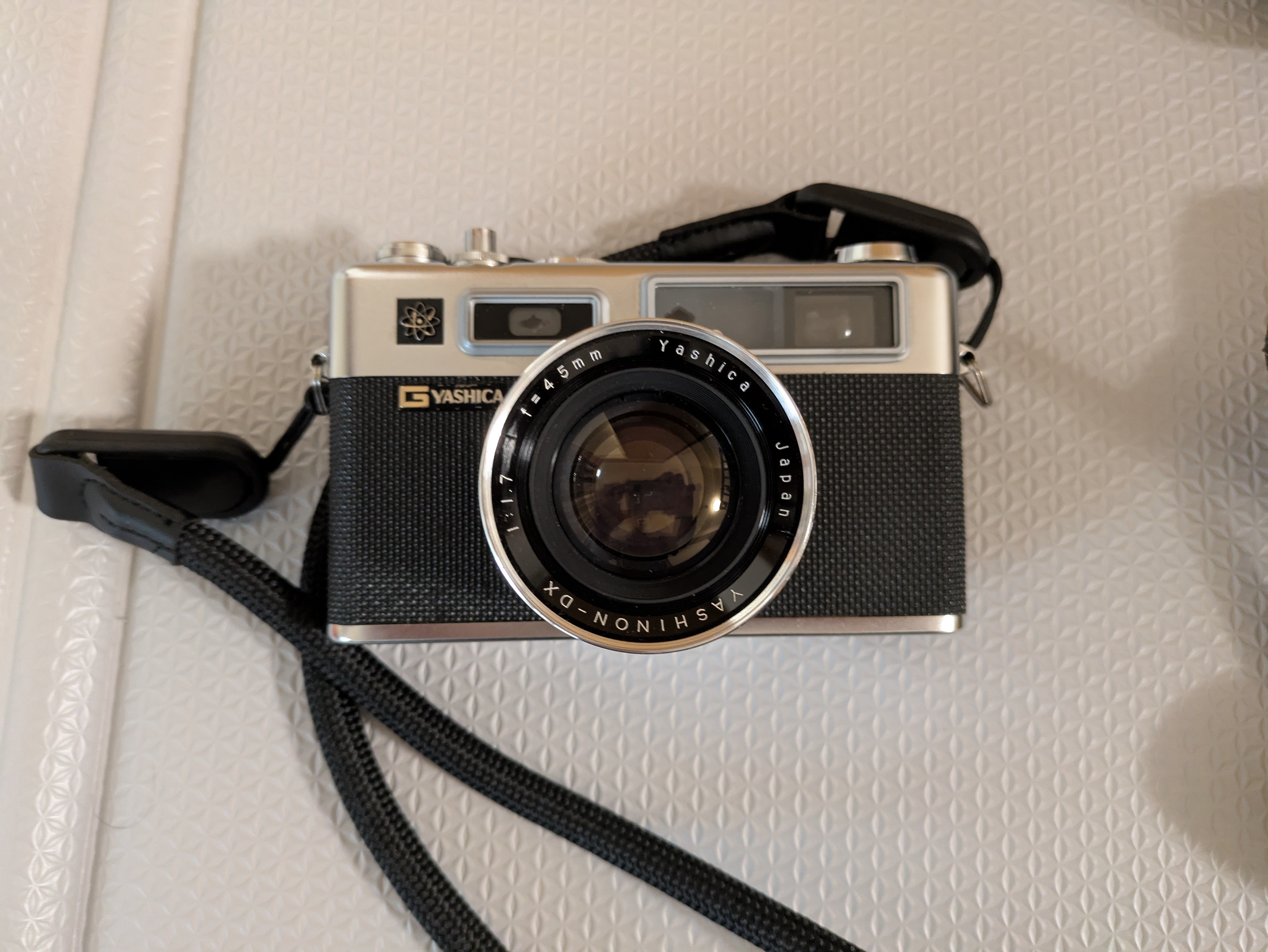 フィルムカメラ　25台まとめて ヤフオクでフィルムカメラを買ったお話｜ちーぼー