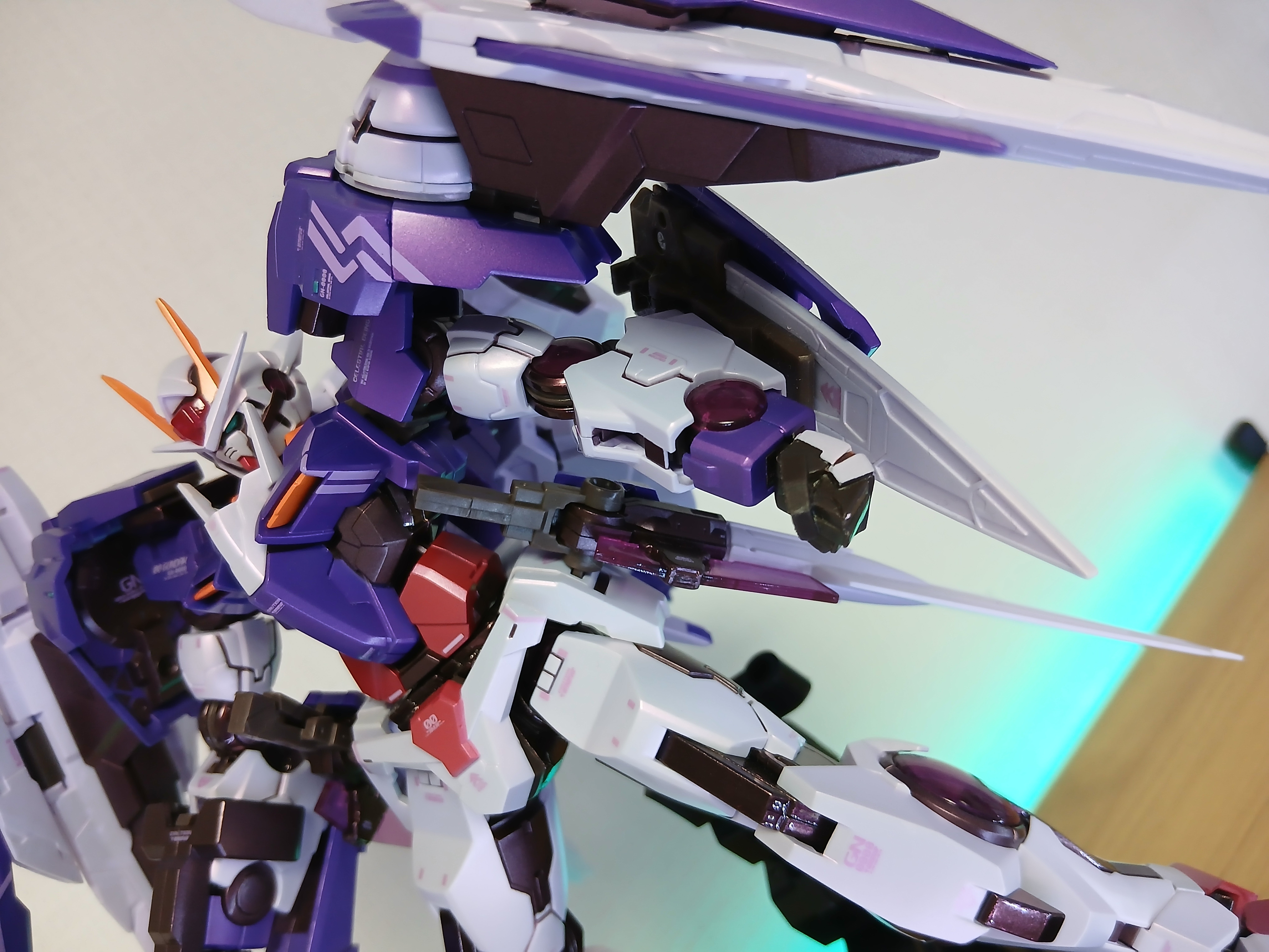 新品未使用 GNソードⅢエフェクトのみ L BUILD トランザムライザ 感想]METAL BUILD 10th Anniversary トランザムライザー Full