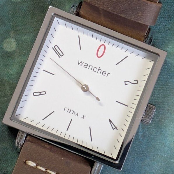 No.226 | wancher | cifra x | 日本素材＋中華生産のよくある時計｜と