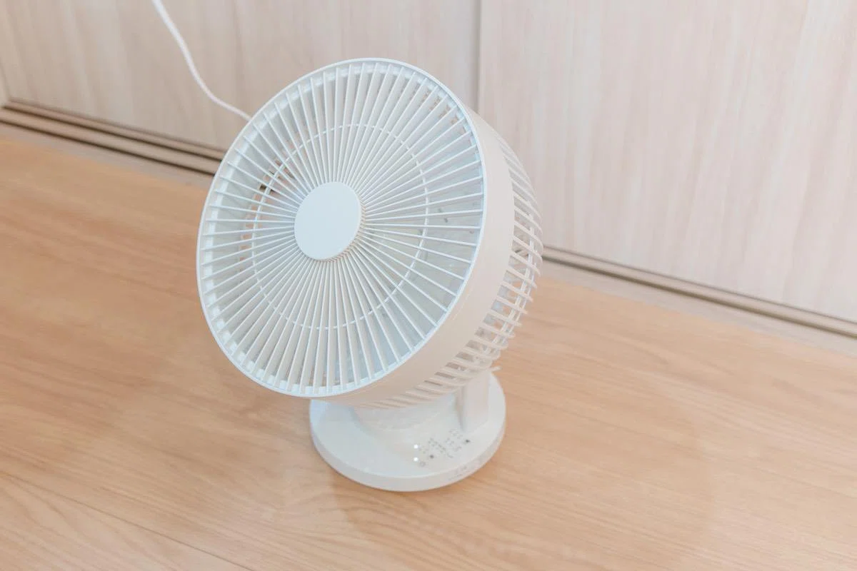 無印良品 『お手入れがしやすい首振りサーキュレーター 18畳 