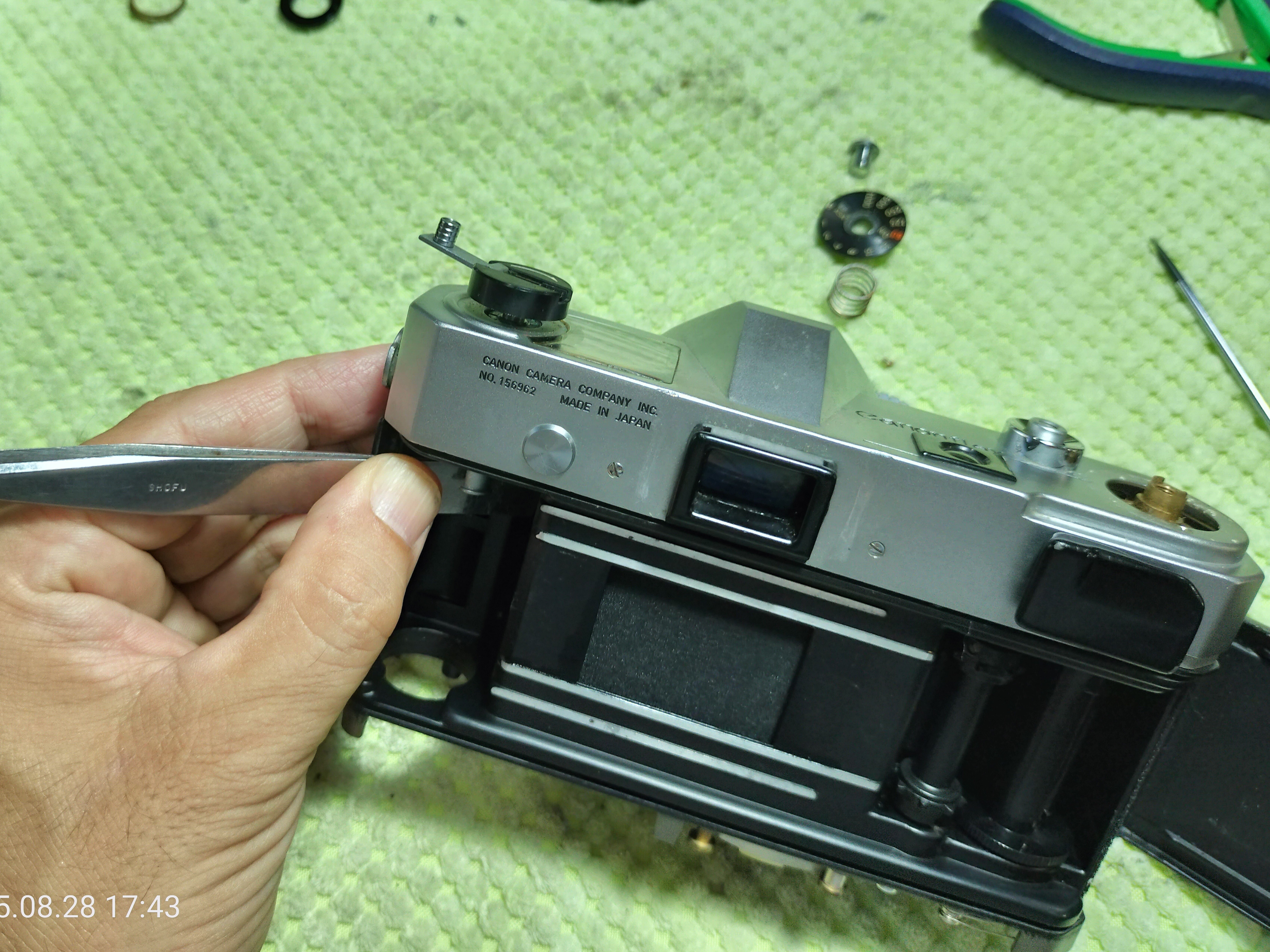 Canon Canonflex RMの分解｜フィルムカメラ修理のアクアカメラ