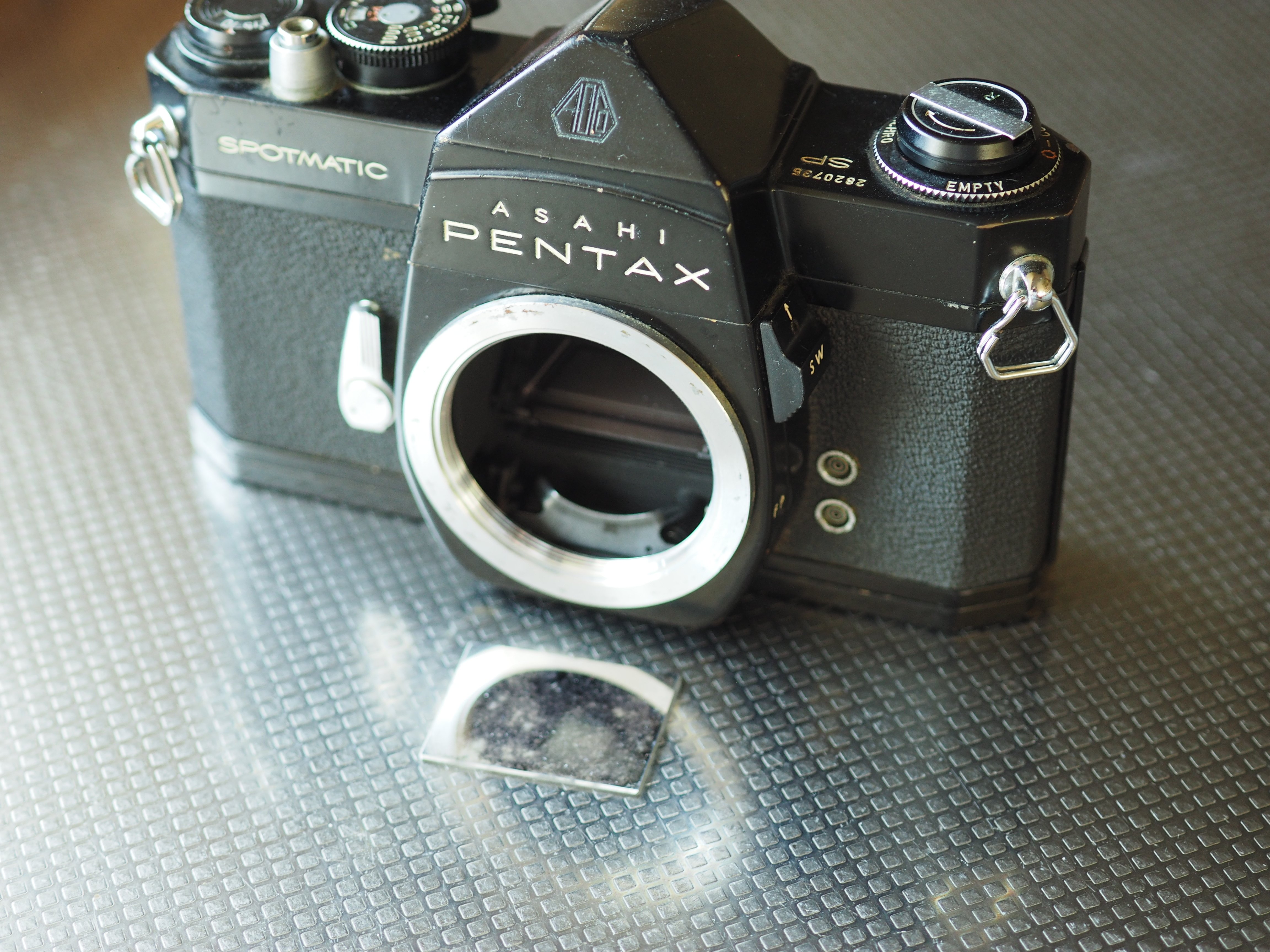 PENTAX SP フィルムカメラ ジャンク 12台 処分価格 ① 早い者勝ち PENTAX SP フィルムカメラ ジャンク 12台 処分価格 ① 早い者勝ち