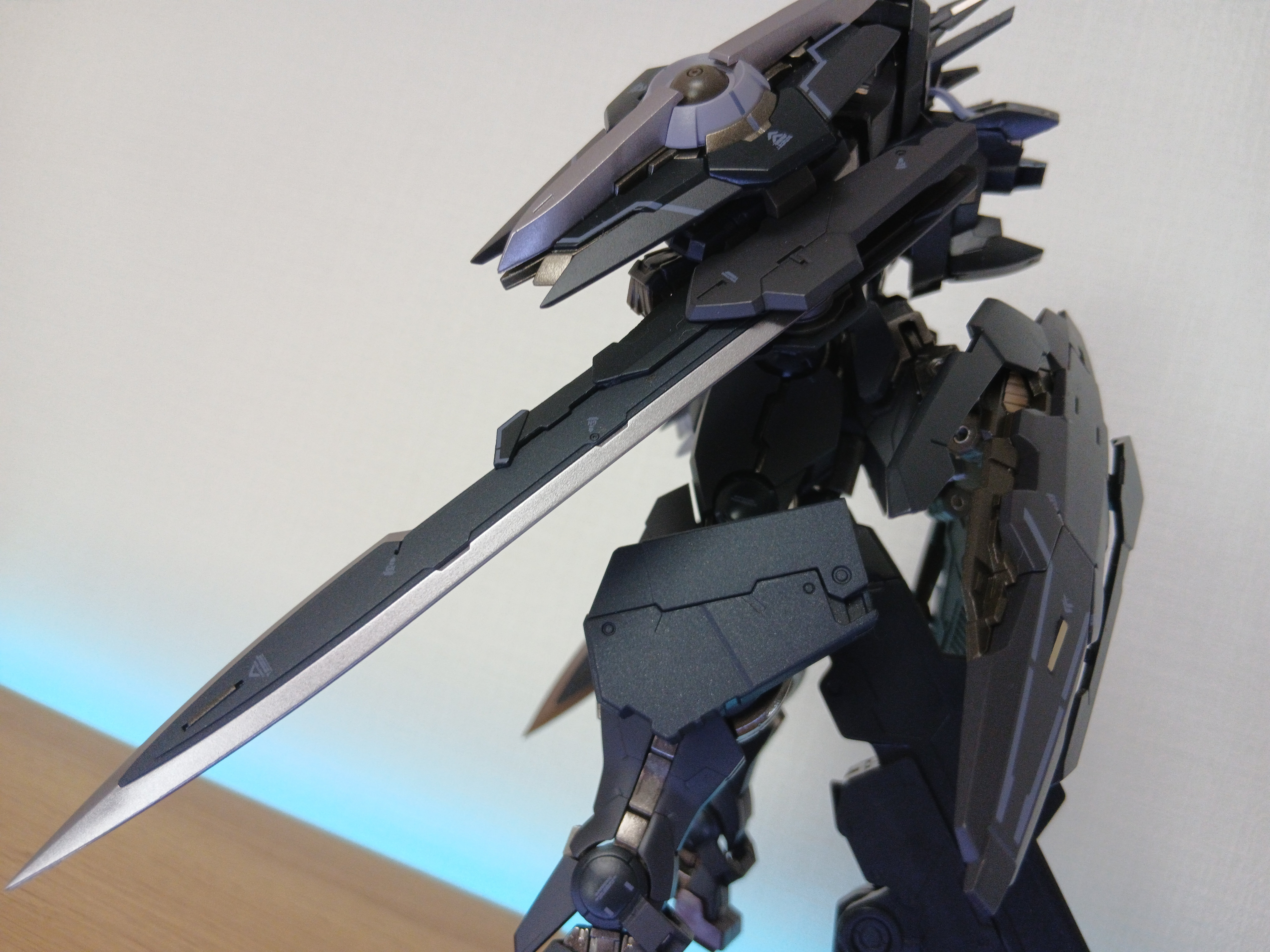 感想]METAL BUILD ガンダムアストレアTYPE-Xフィンスターニス｜サナ缶