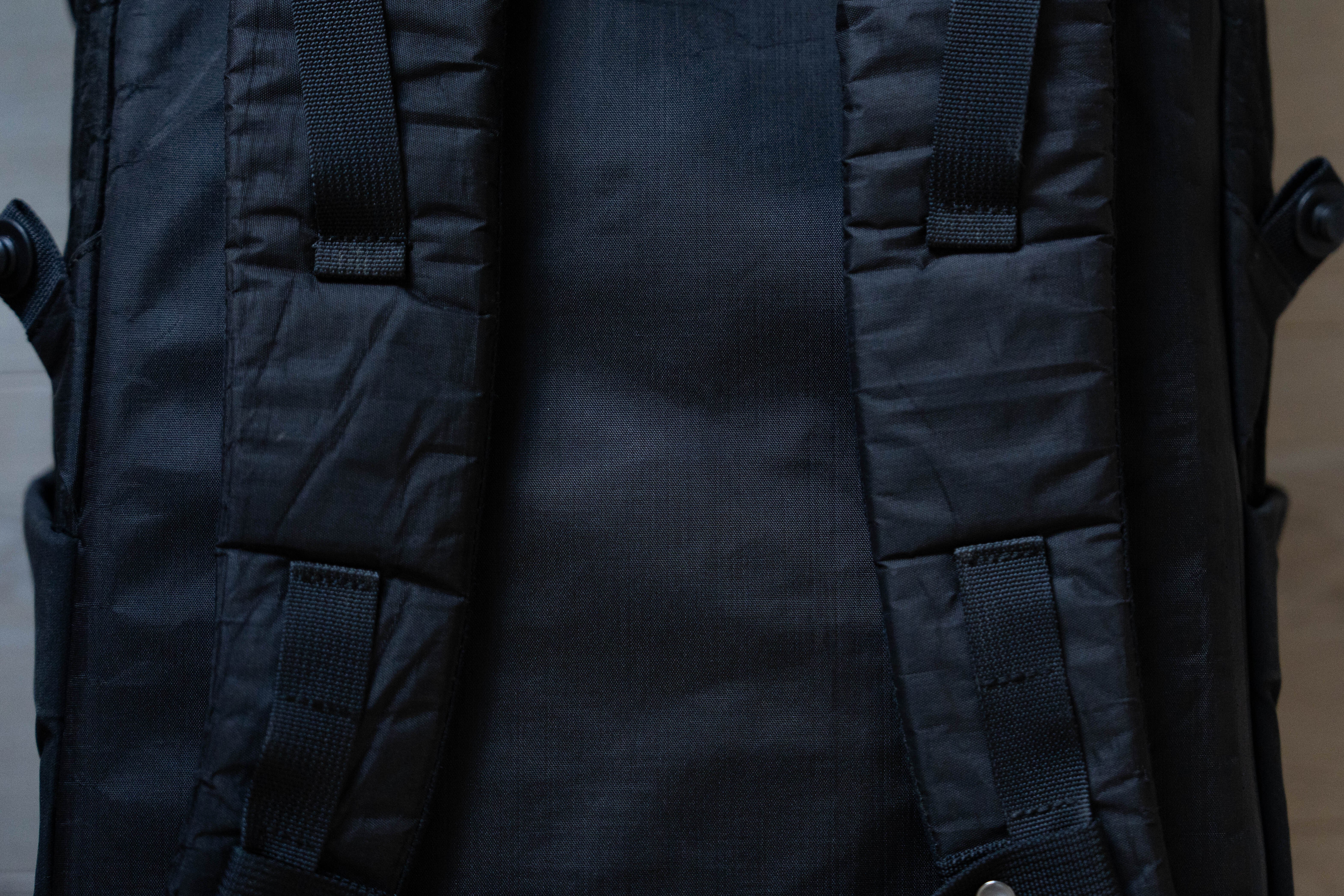rofmia Backpack V2 極美品 日本的な美しさを纏うダイニーマ素材のバックパック「rofmia