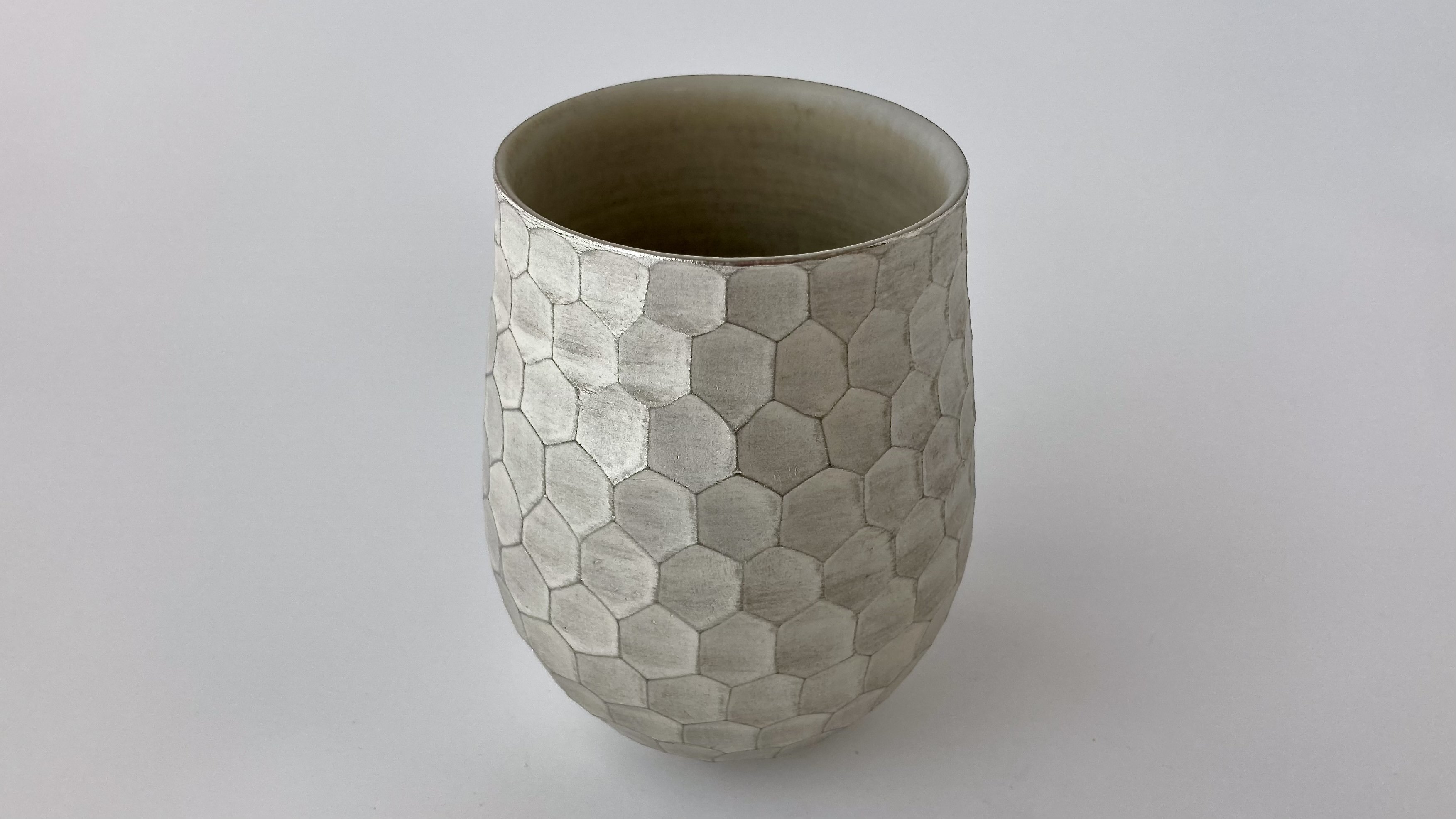 石のようなデザインの花瓶　伊賀焼　松本央 石のようなデザインの花瓶 伊賀焼 松本央