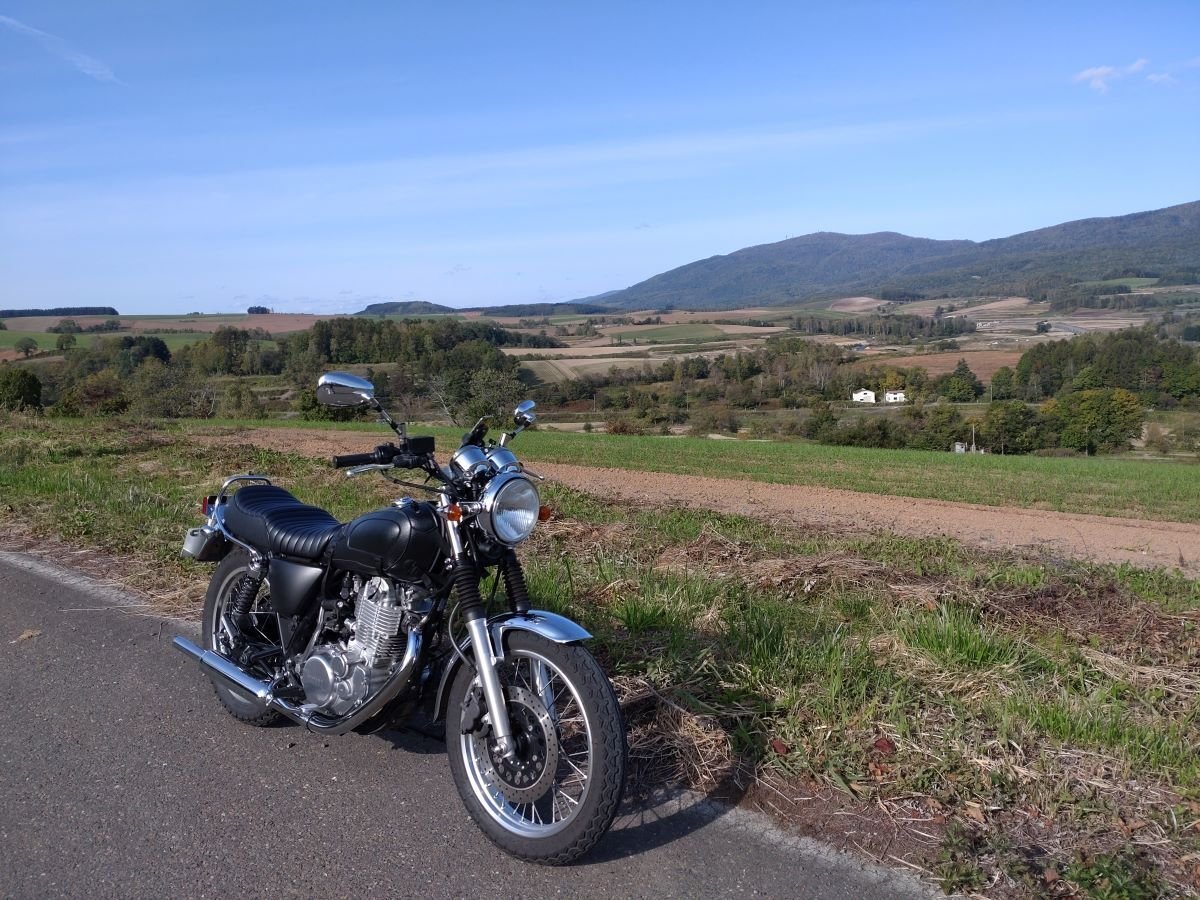 SR400におすすめのタイヤ紹介｜私のタイヤ履歴とアドラートの