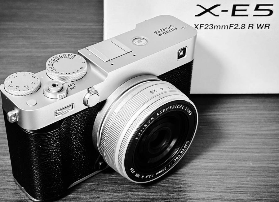 FUNKS UVカメラ付きミラー 手鏡 コンパクト (ブラック) FUNKS UVカメラ