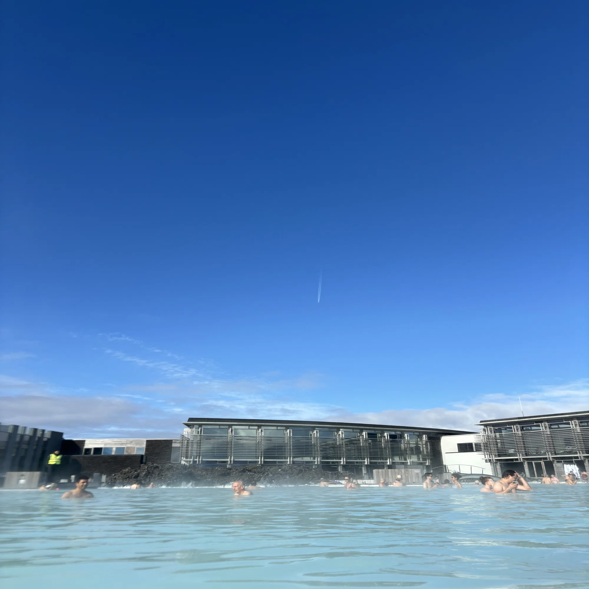 アイスランド旅行③ブルーラグーン体験とレイキャビク散策｜Hama_wind