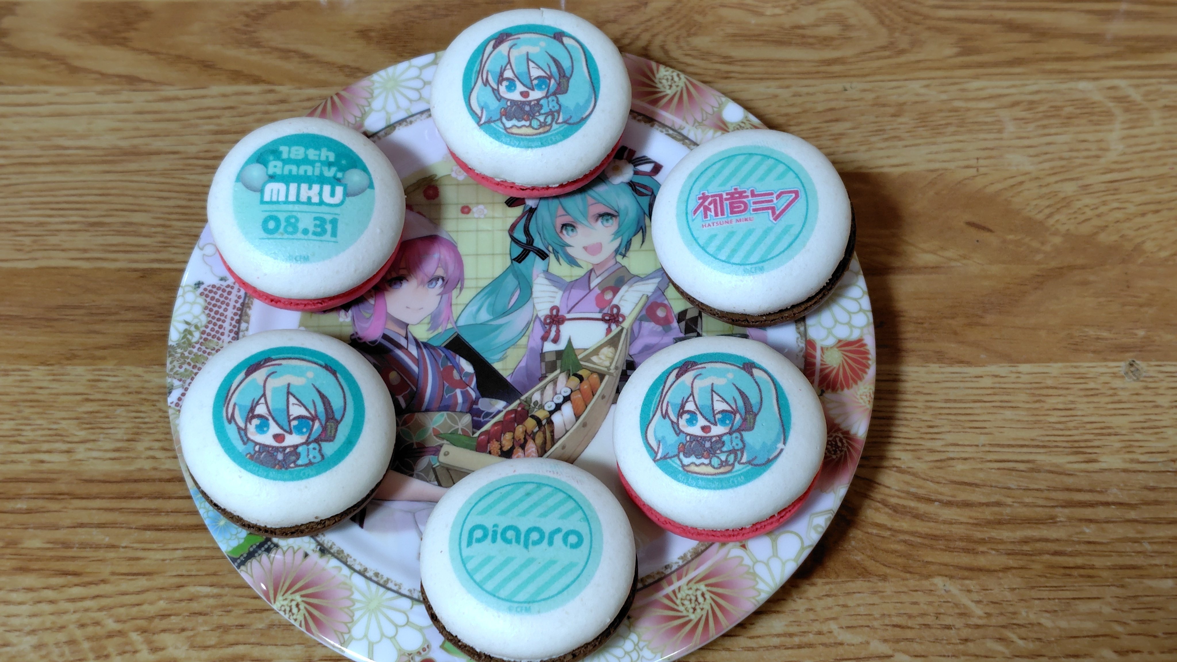 HATSUNE MIKU 18th Anniversary 缶バッジ