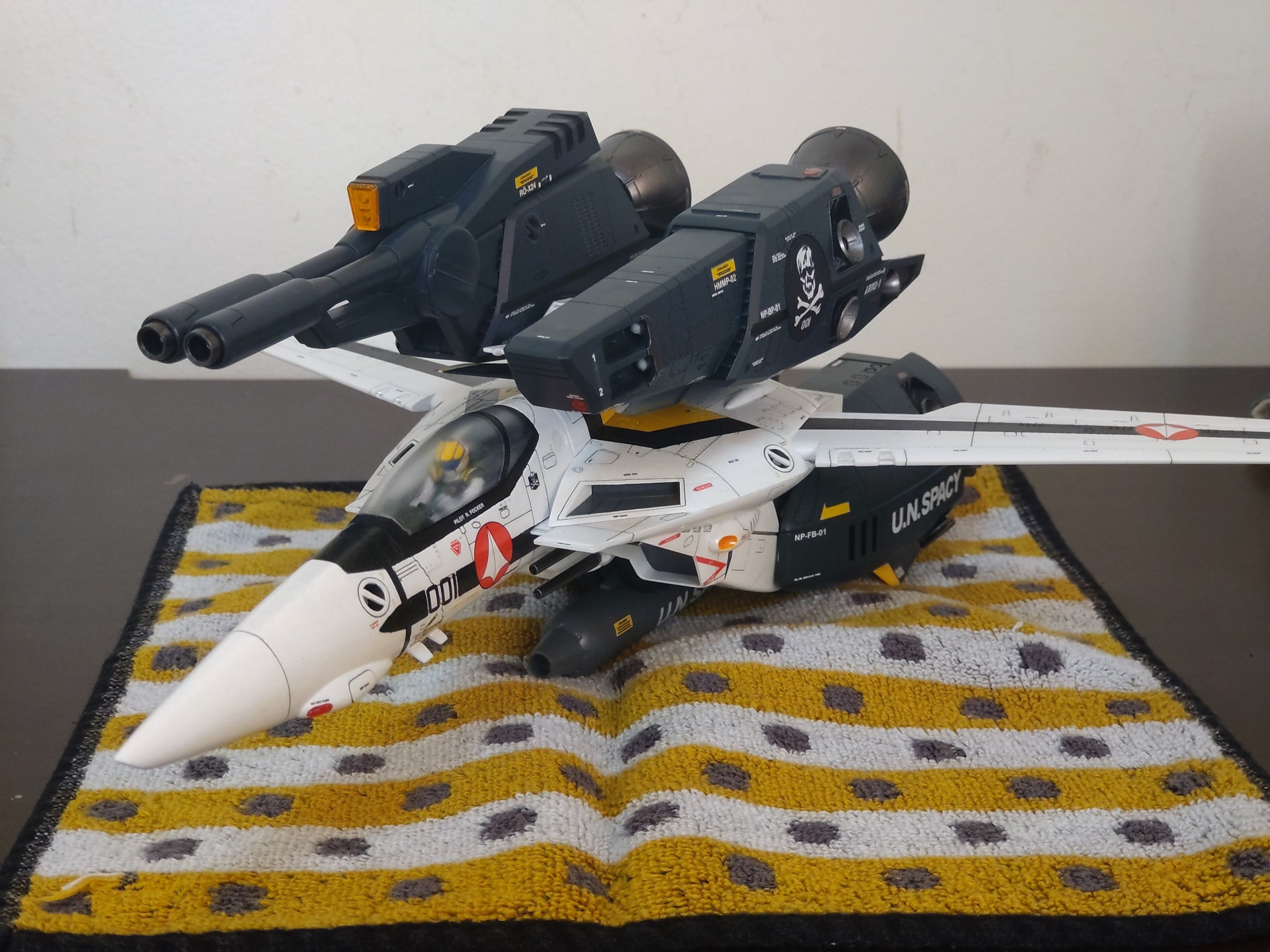 ハセガワ1/48 ストライクバルキリー製作記｜娘娘