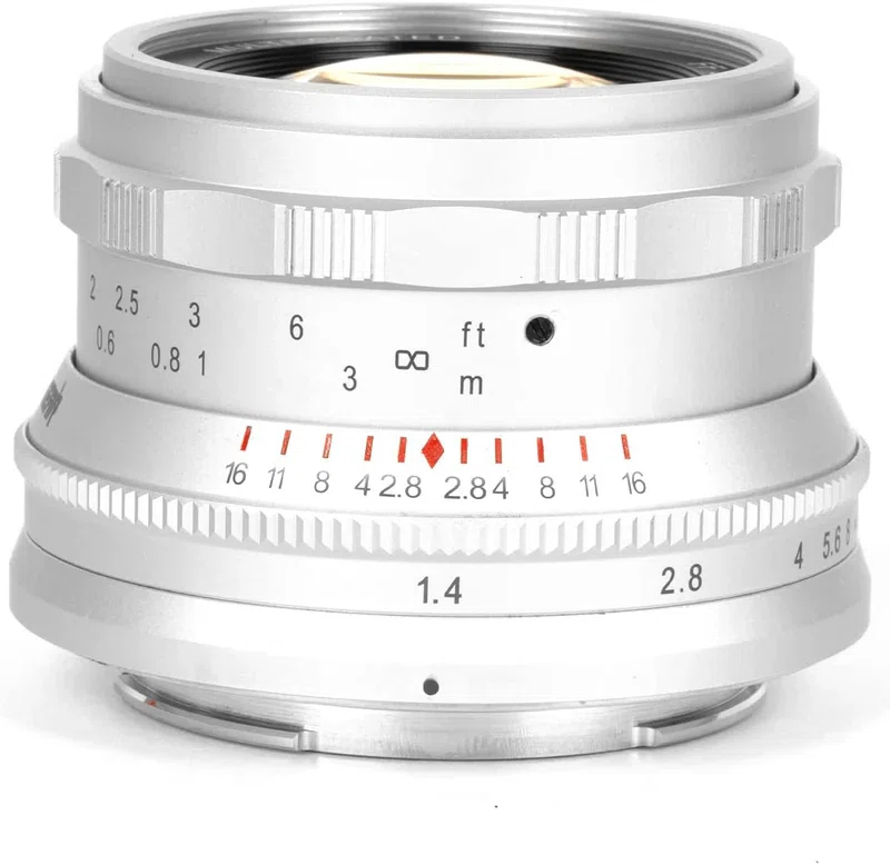 Pergear 35mm 1.4 Lマウント シルバー Sigma BF (シルバー) に似合うレンズを探せ その2 15,000円で購入