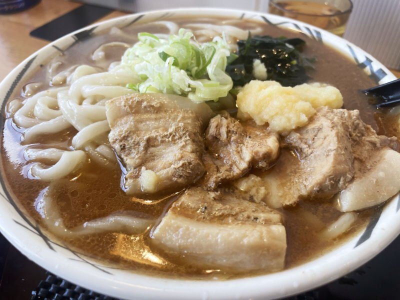 富山】モツ煮込みうどん・糸庄｜坂井のどか