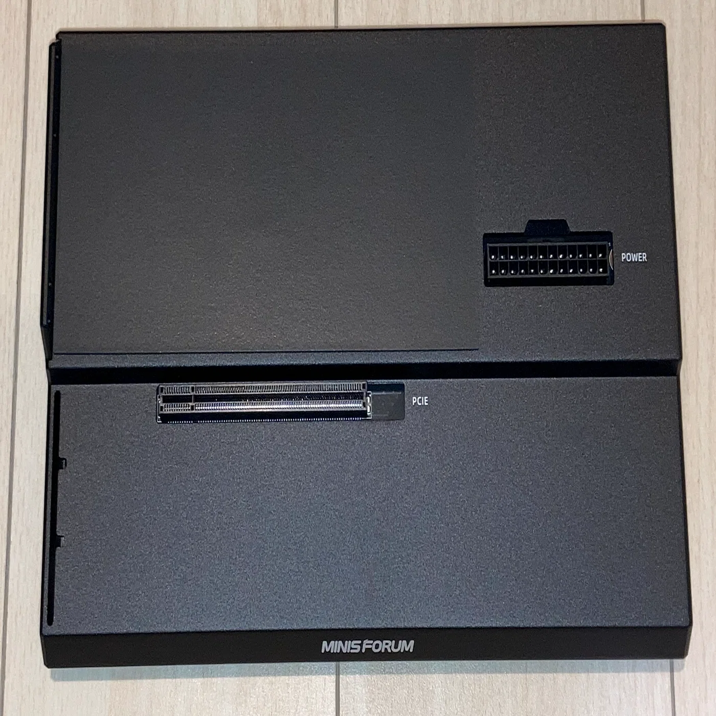 Minisforum DEG1でOCuLinkを試してみた｜しあ