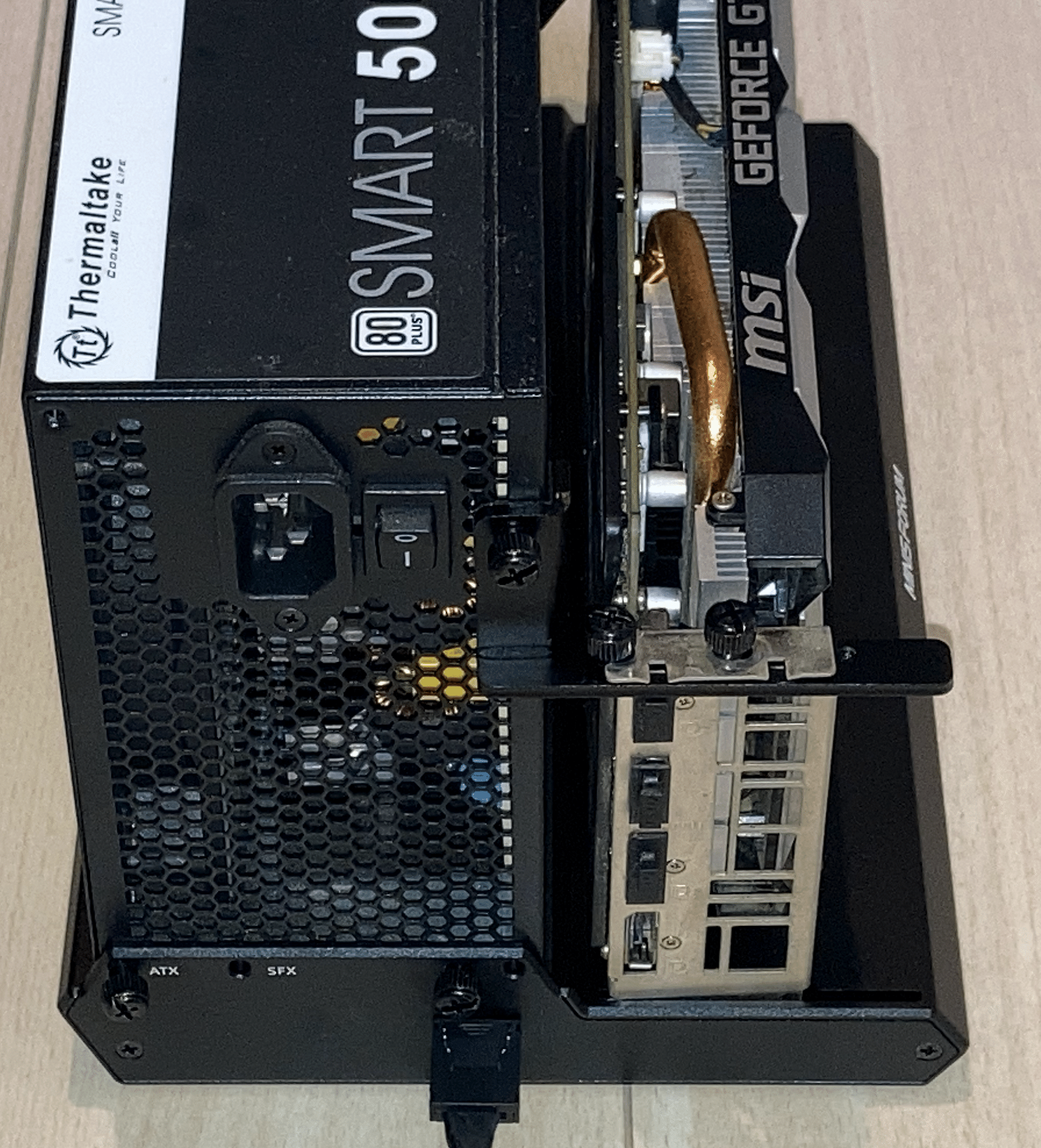 Minisforum DEG1でOCuLinkを試してみた｜しあ