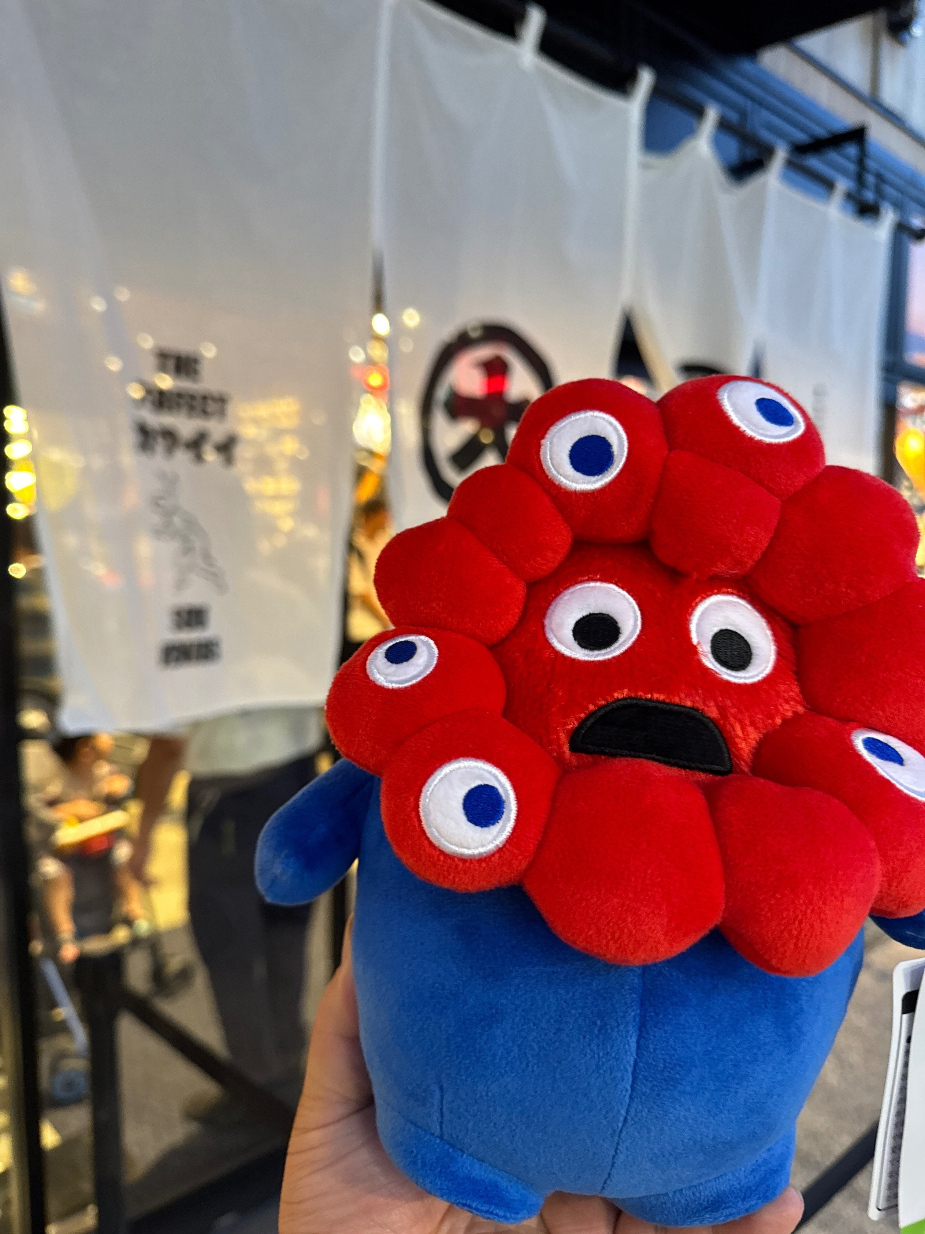 ミャクミャクなりきりムック｜とみけい