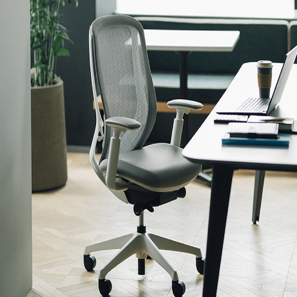 レビュー】オカムラシルフィーは後悔する？評判口コミからエキストラ