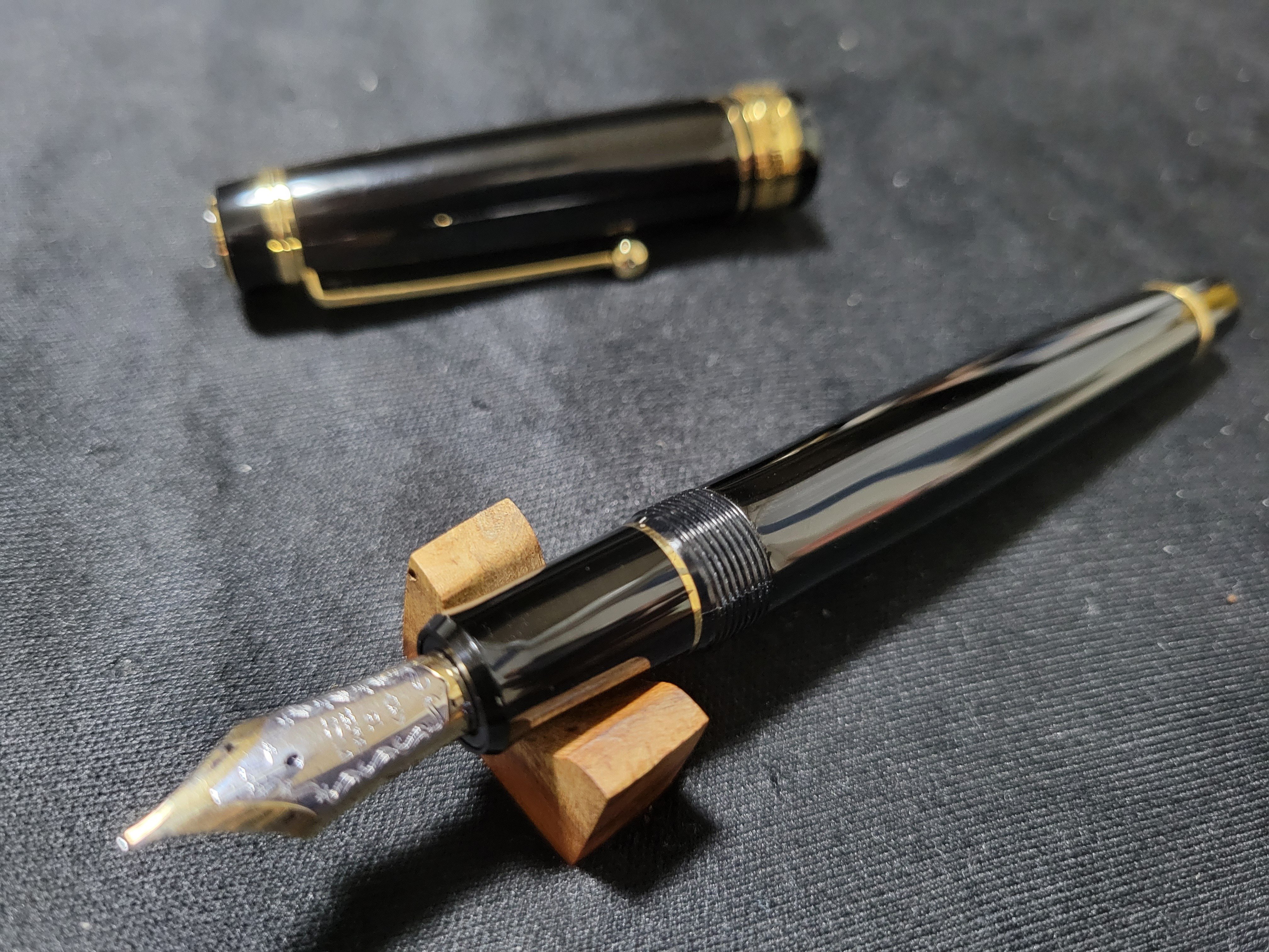 10数年万年筆を使ってきてびっくりした事 10選 【前編】｜Say