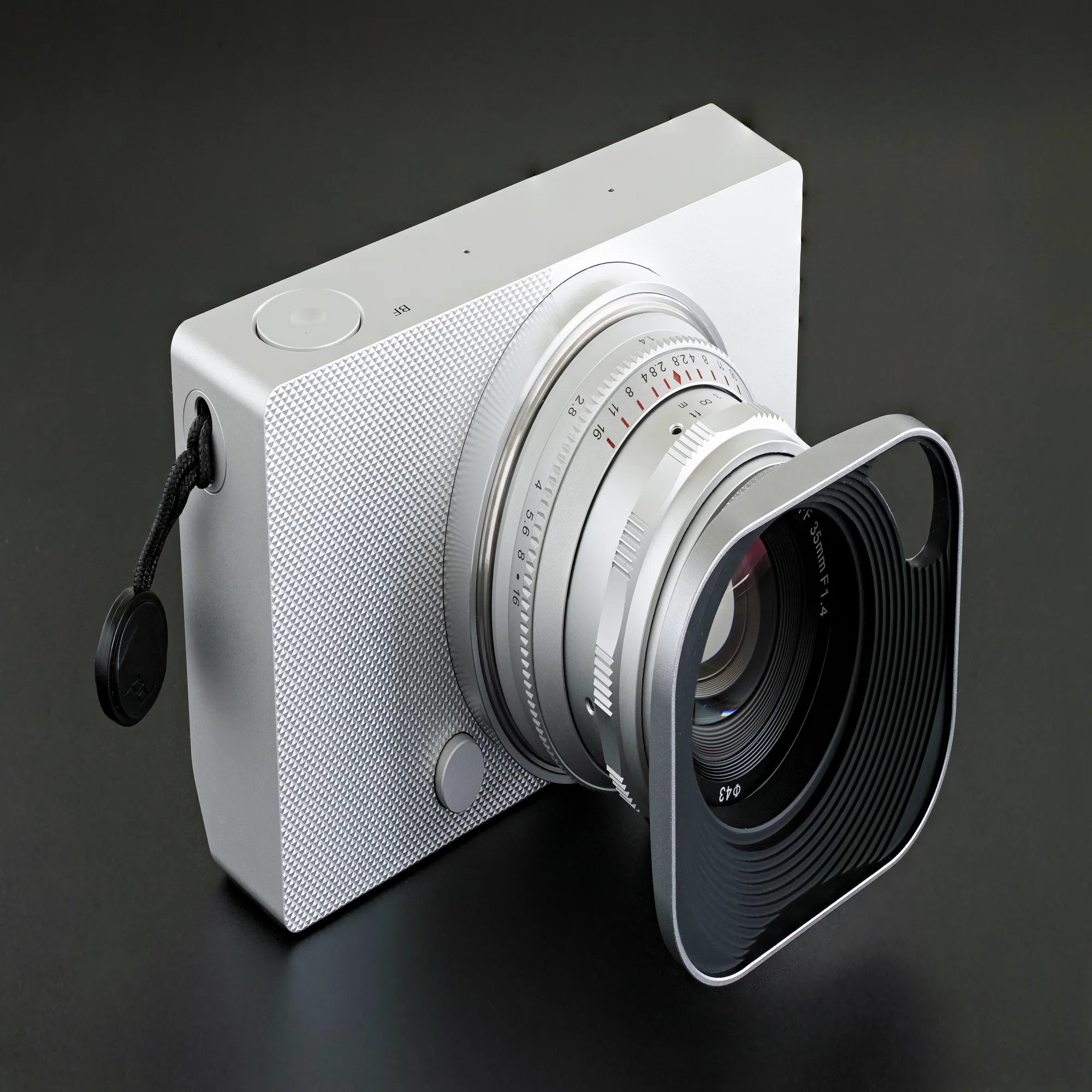 Sigma BF (シルバー) に似合うレンズを探せ その2 15,000円で購入 