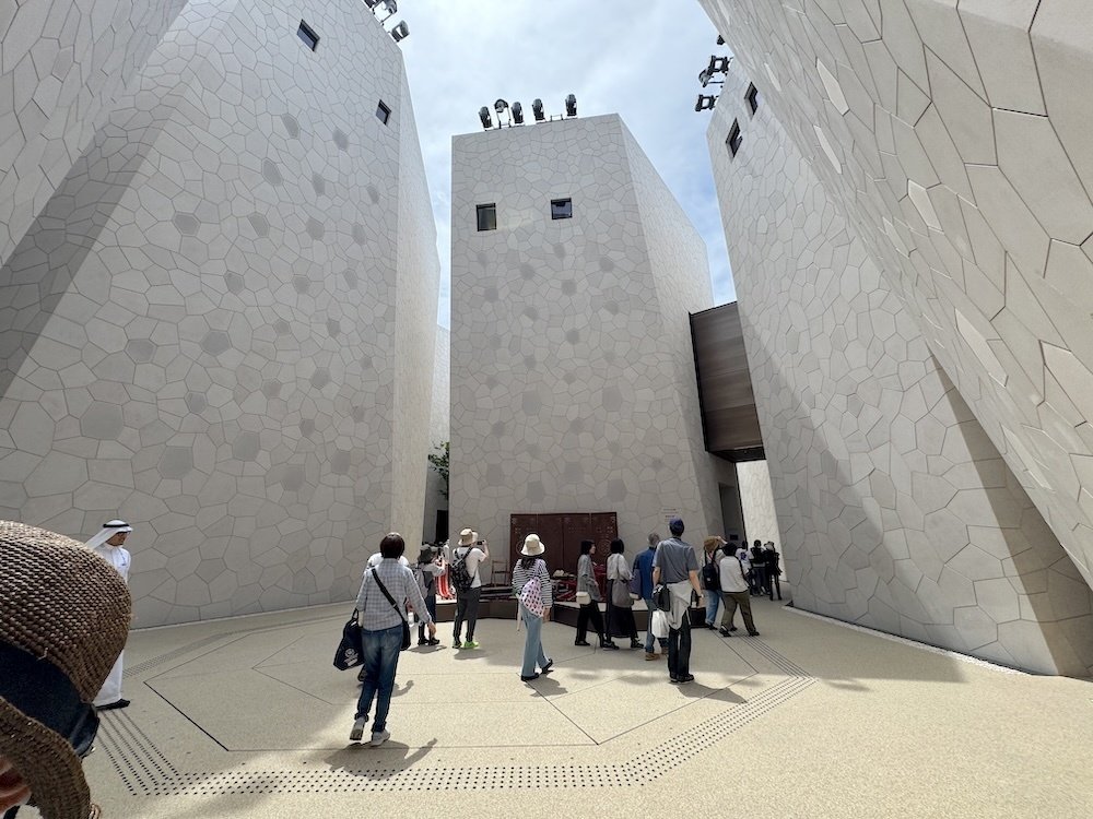 万博サウジアラビア館は建築デザインがめちゃ好みだった！｜ぱや