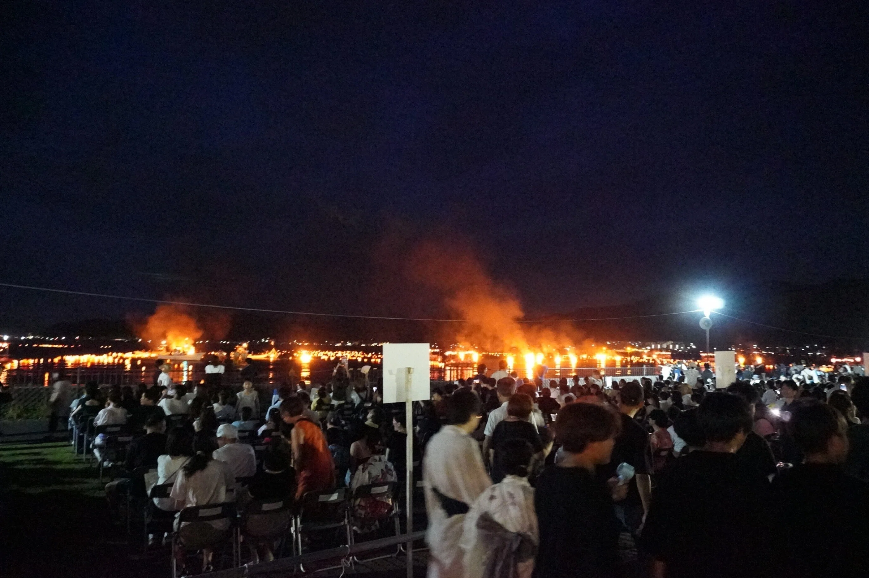 燈籠と花火に込めた、宮津の想い～地域の心が、夏の夜を彩る～ 