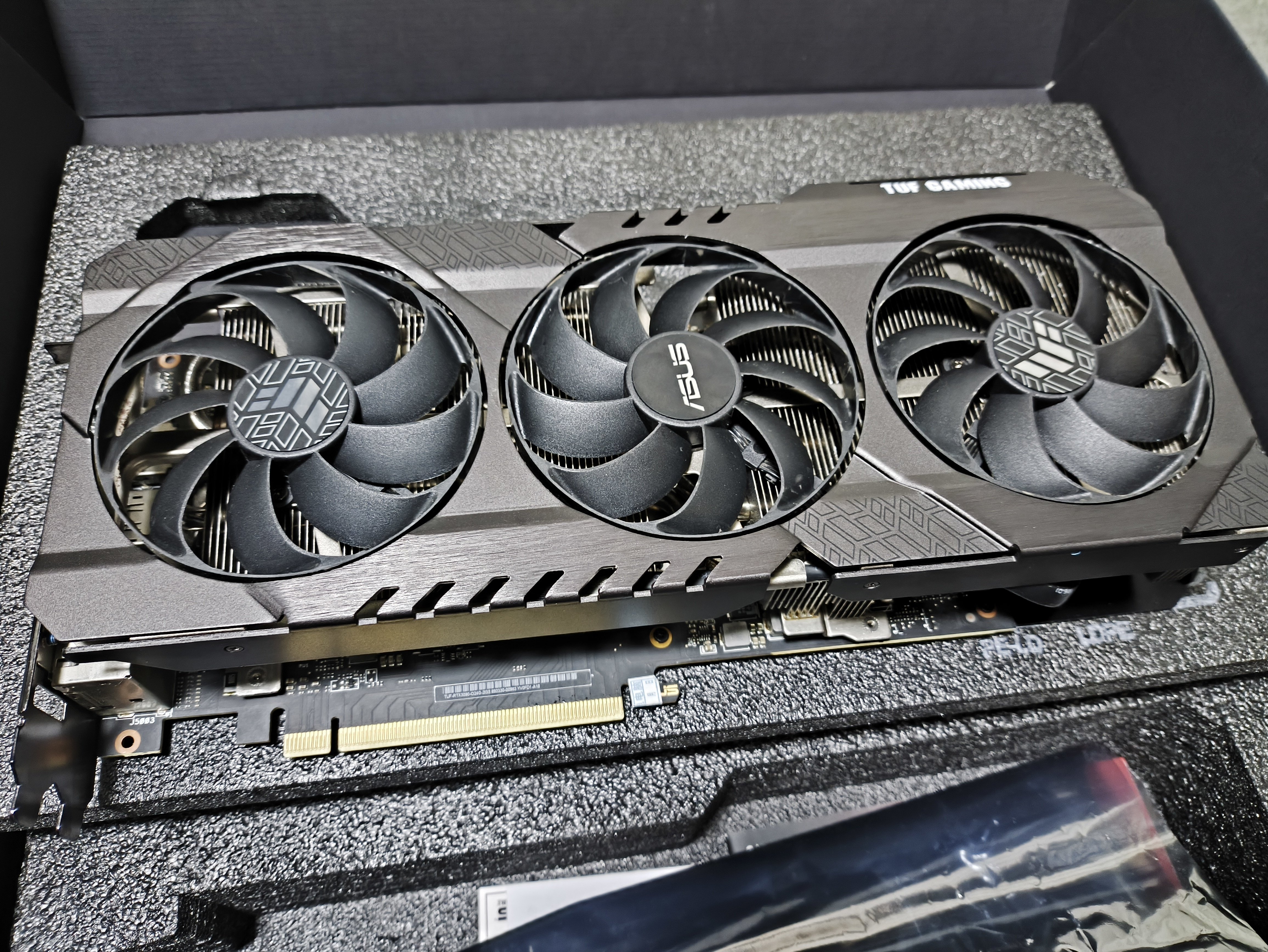 RTX3080 使用3ヶ月　交換希望 RTX3080ti → RTX5080 交換しよう配信 - YouTube