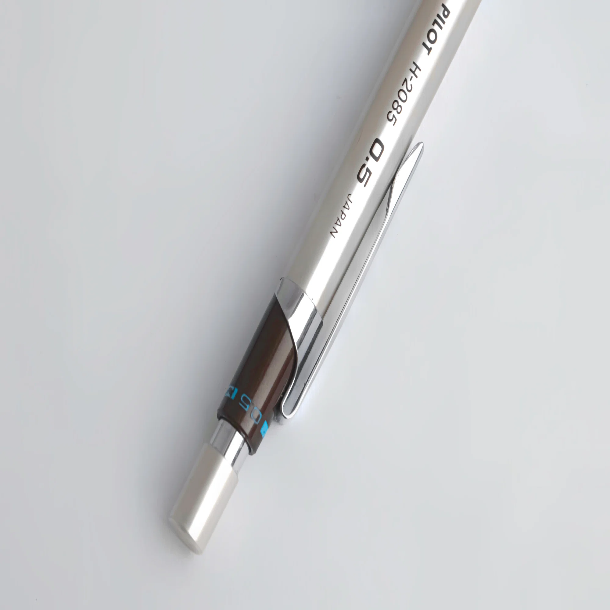 H-2085/PILOTについて｜虫好き