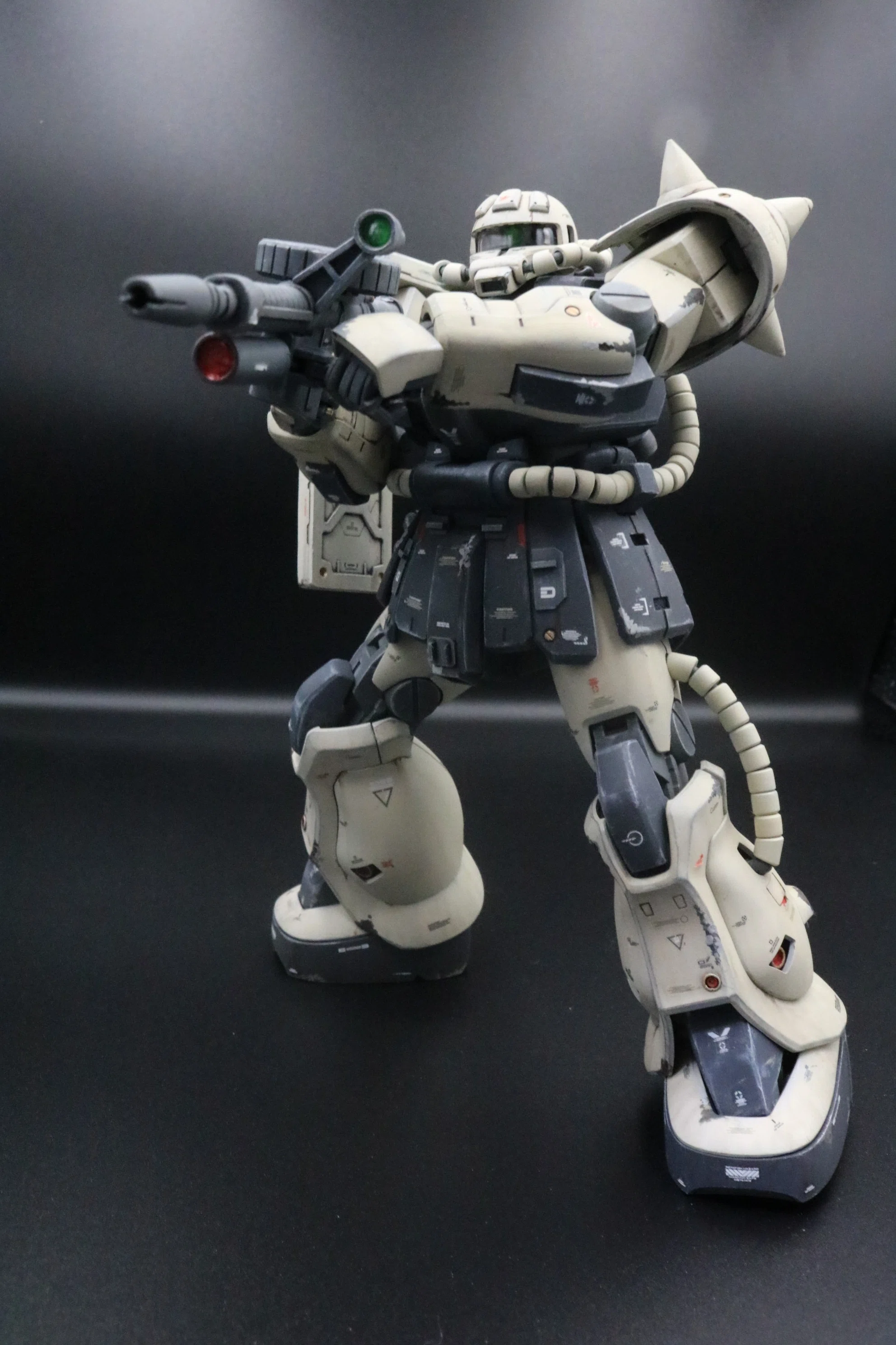 MGザクⅡ F2型(連邦軍仕様)｜ヒロハル