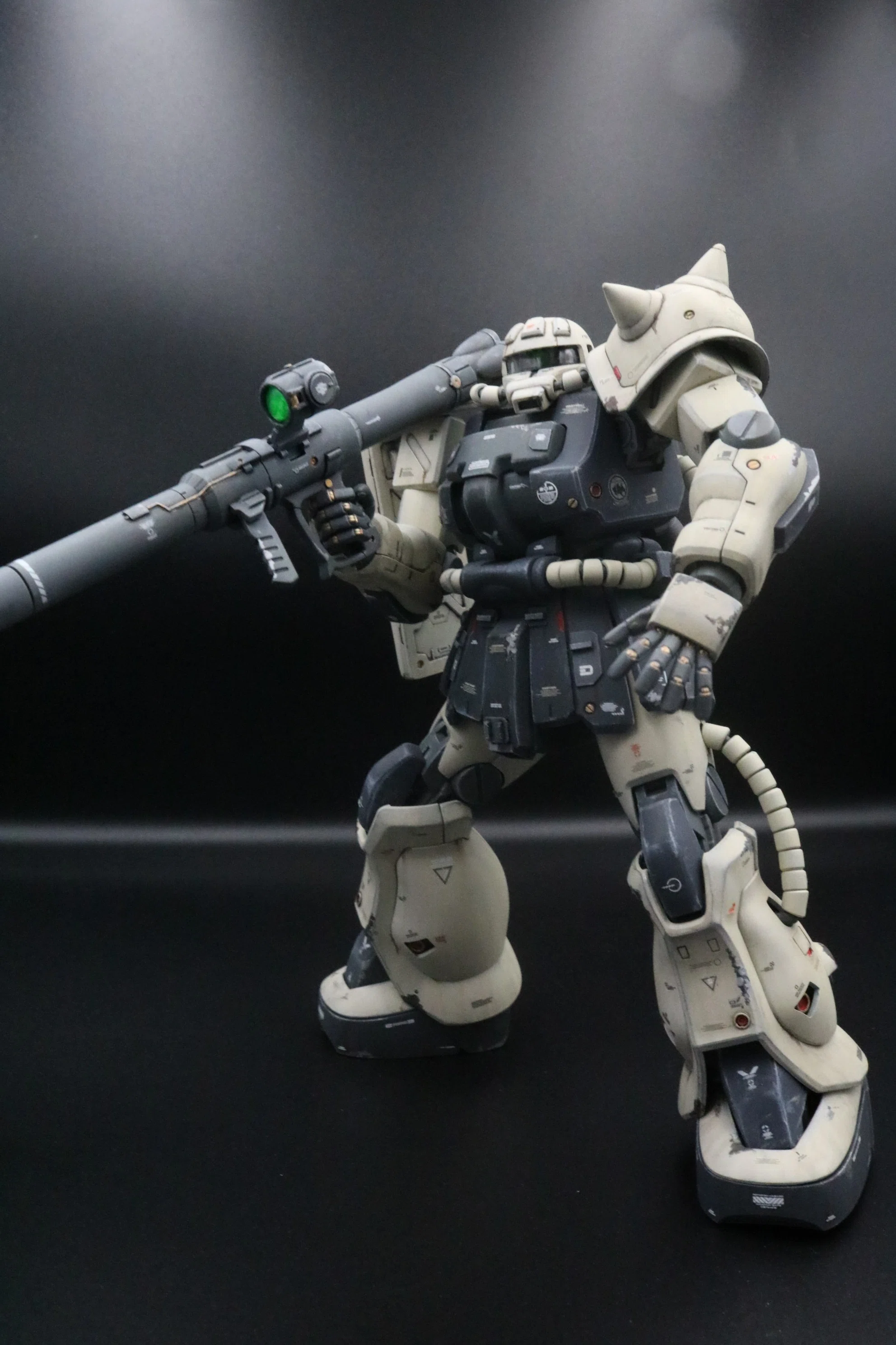 MGザクⅡ F2型(連邦軍仕様)｜ヒロハル