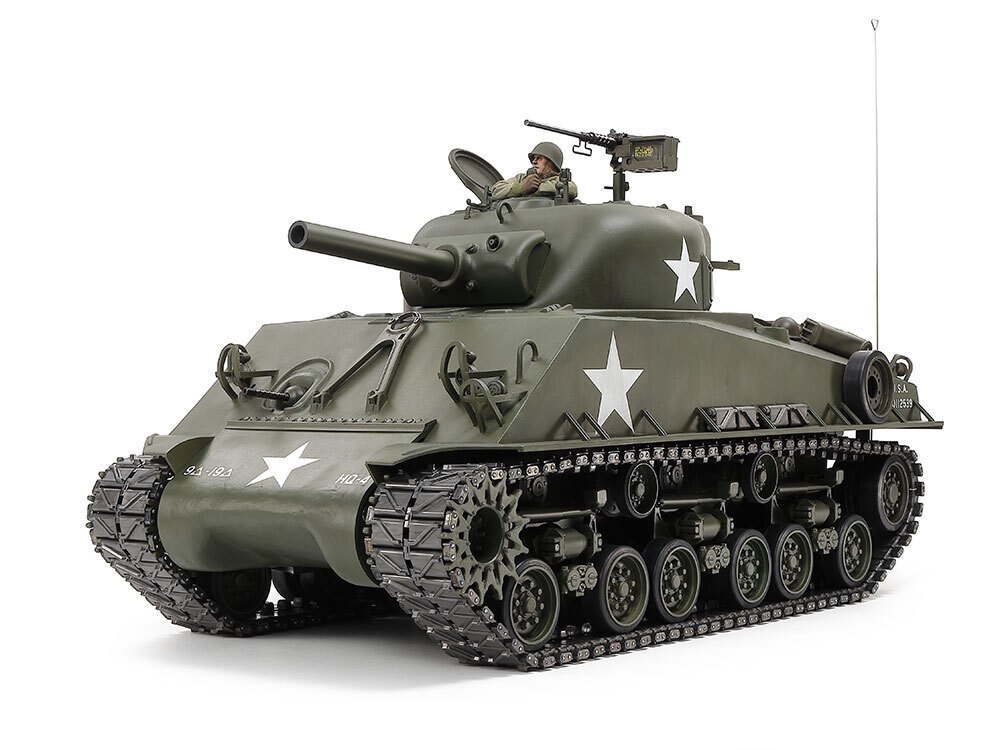 新製品】タミヤ 1/16RC M4シャーマン（105mm榴弾砲搭載型