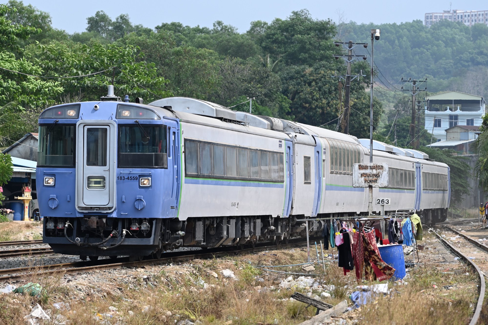 カンボジアのキハ183系に乗ってきた｜SATO