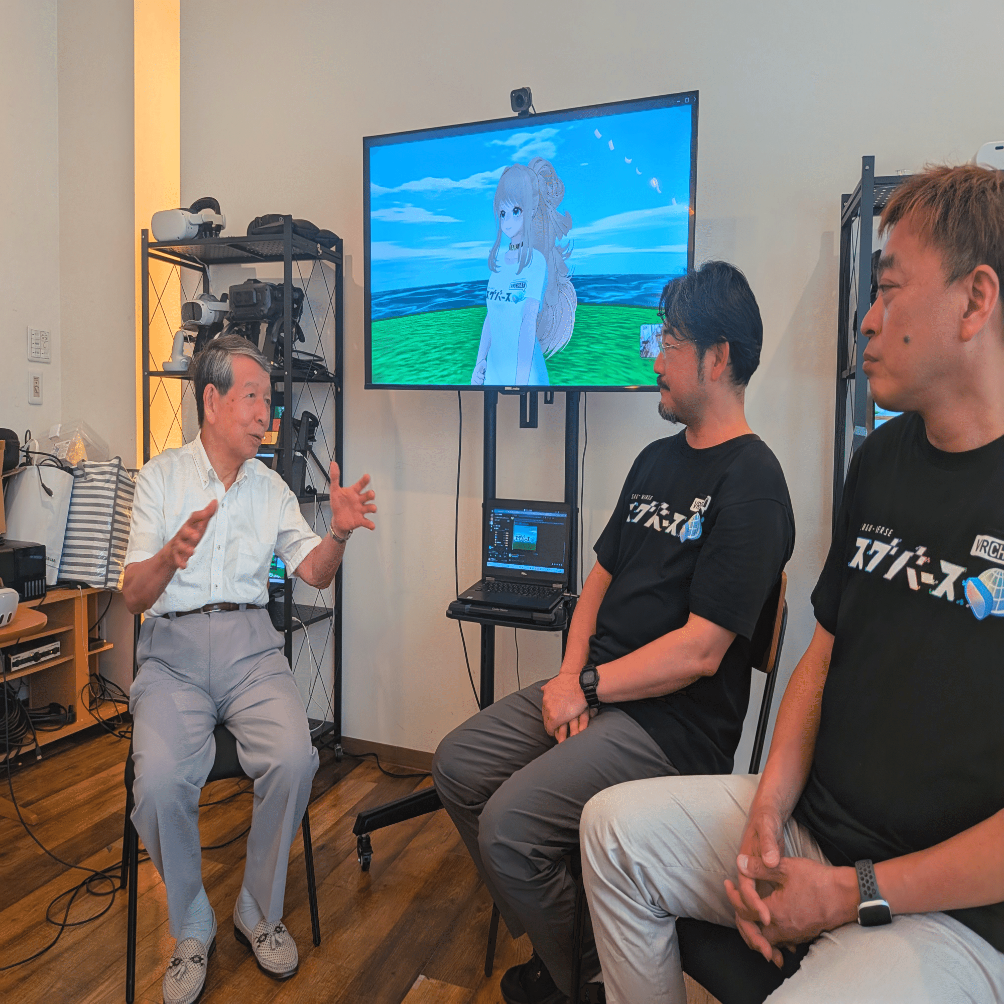 スペースインベーダー』生みの親 西角友宏さんがスグバースを体験