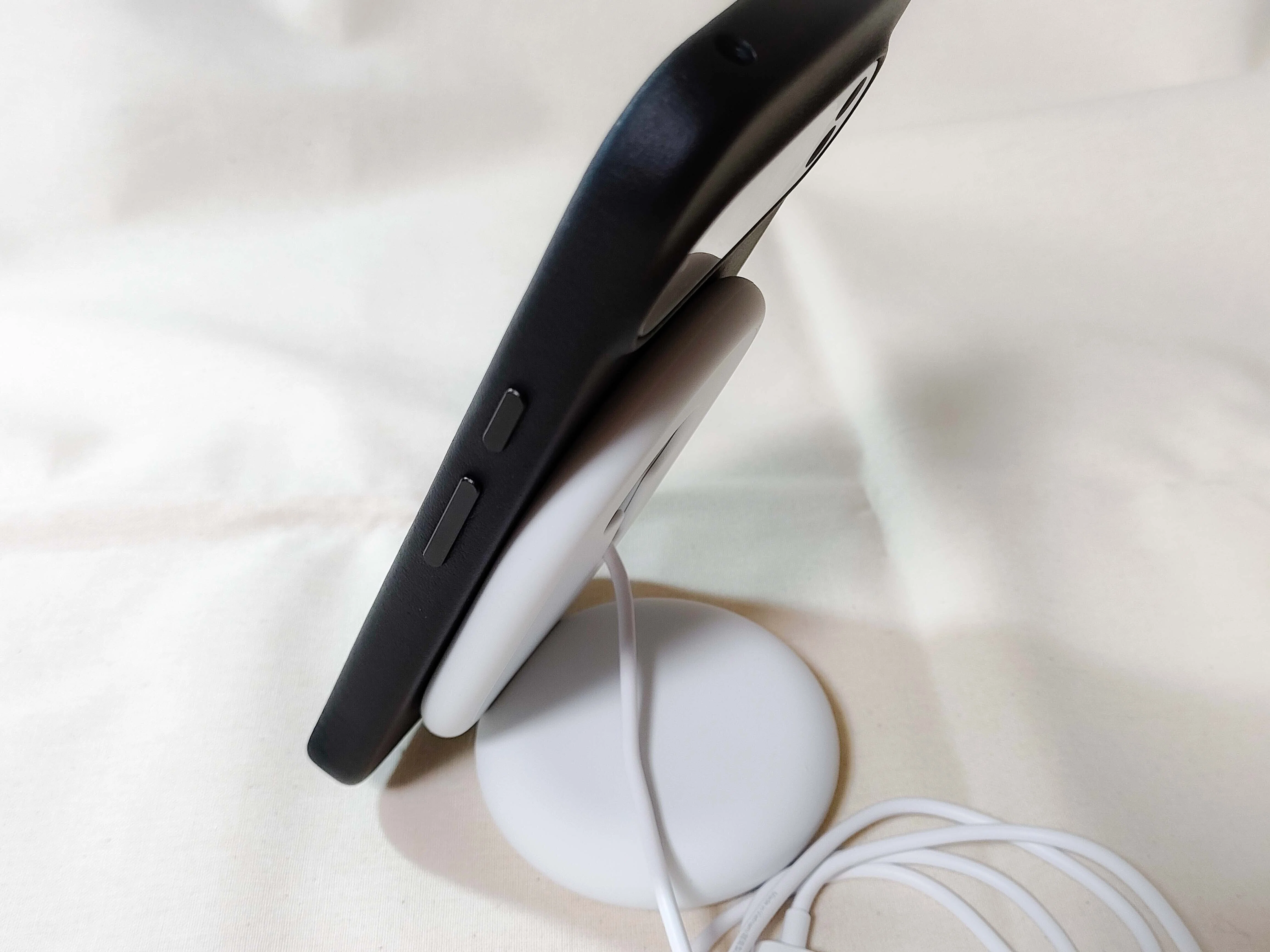 正直レビュー】Google Pixelsnap Chargerを買ったよ【Pixel Stand (2nd
