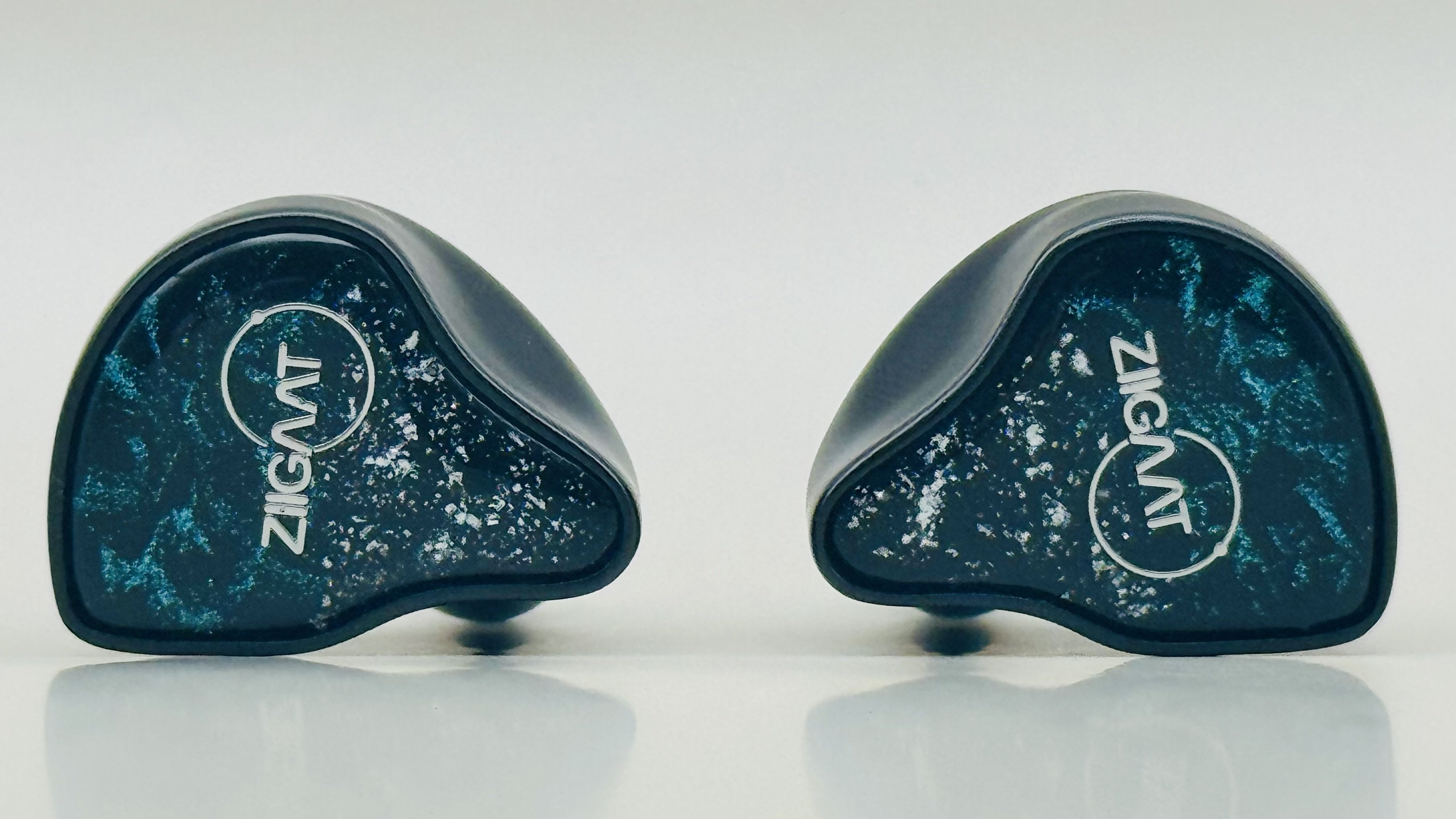 ZiiGaat x Hangout.Audio:Odyssey 2のレビュー｜ラルフ・ヒンクリー