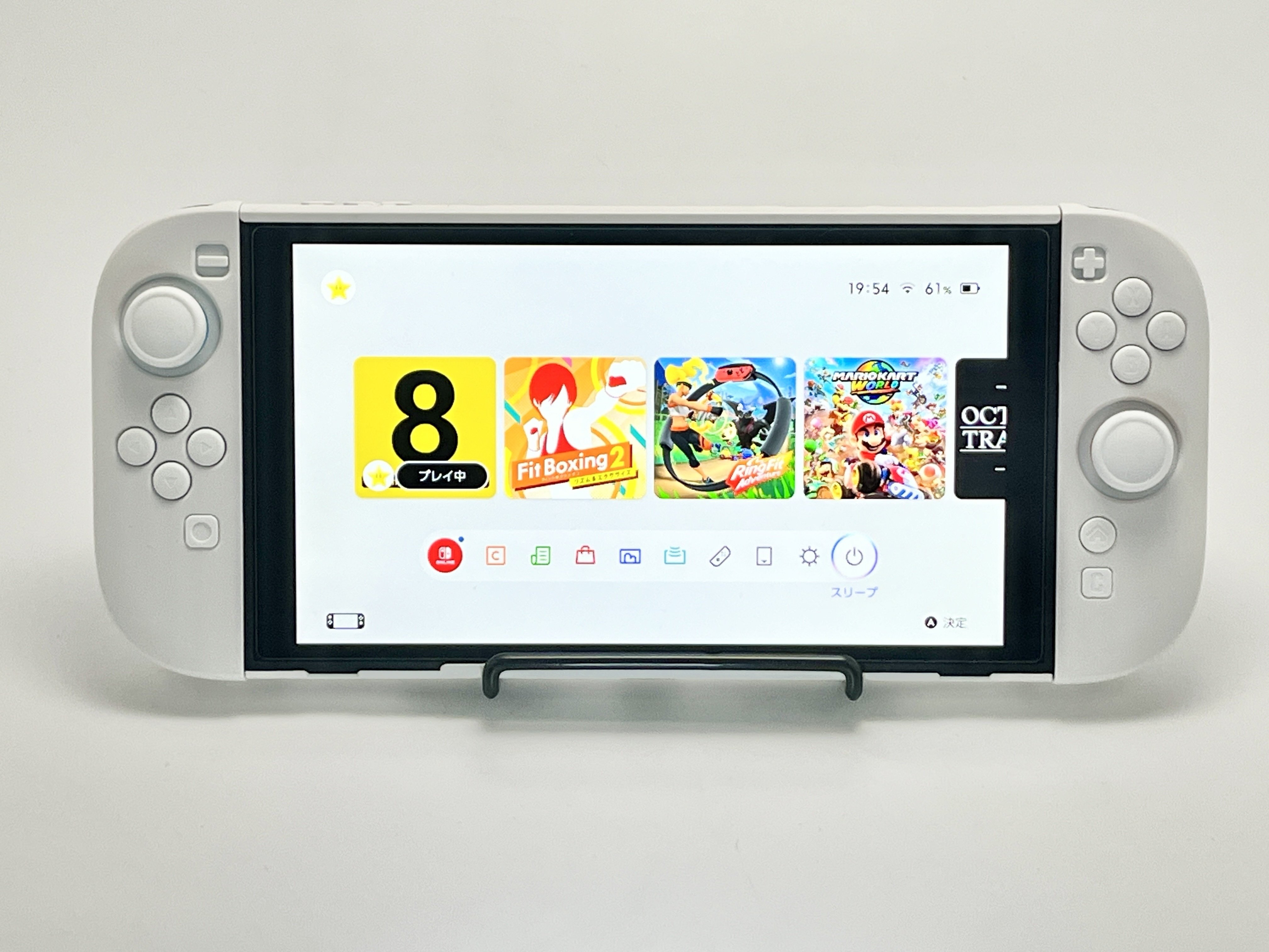 Switch2に白いカバーをつけて真っ白にした話｜KuroBox
