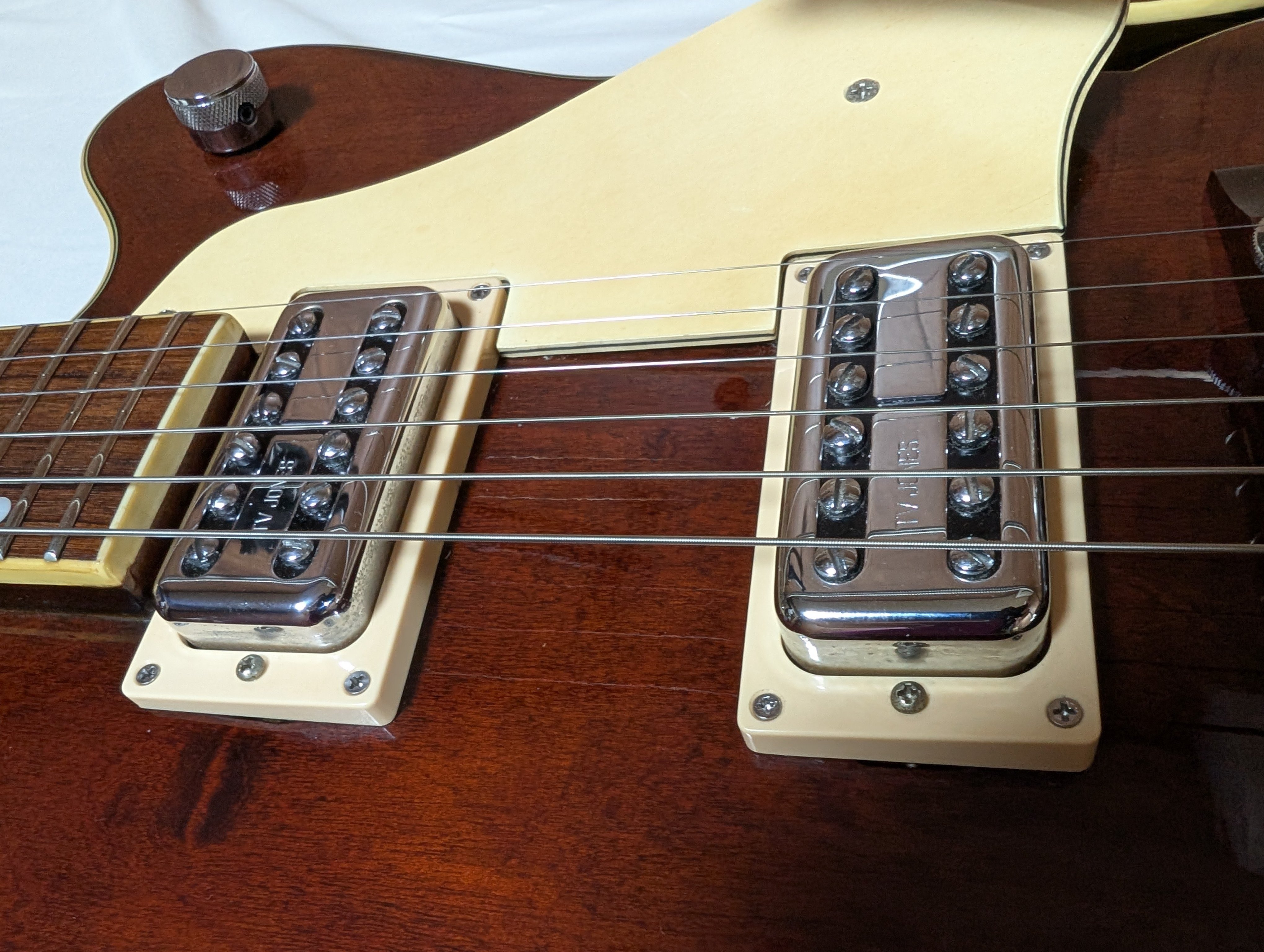 Gretsch風ギターに改造｜歌月工芸