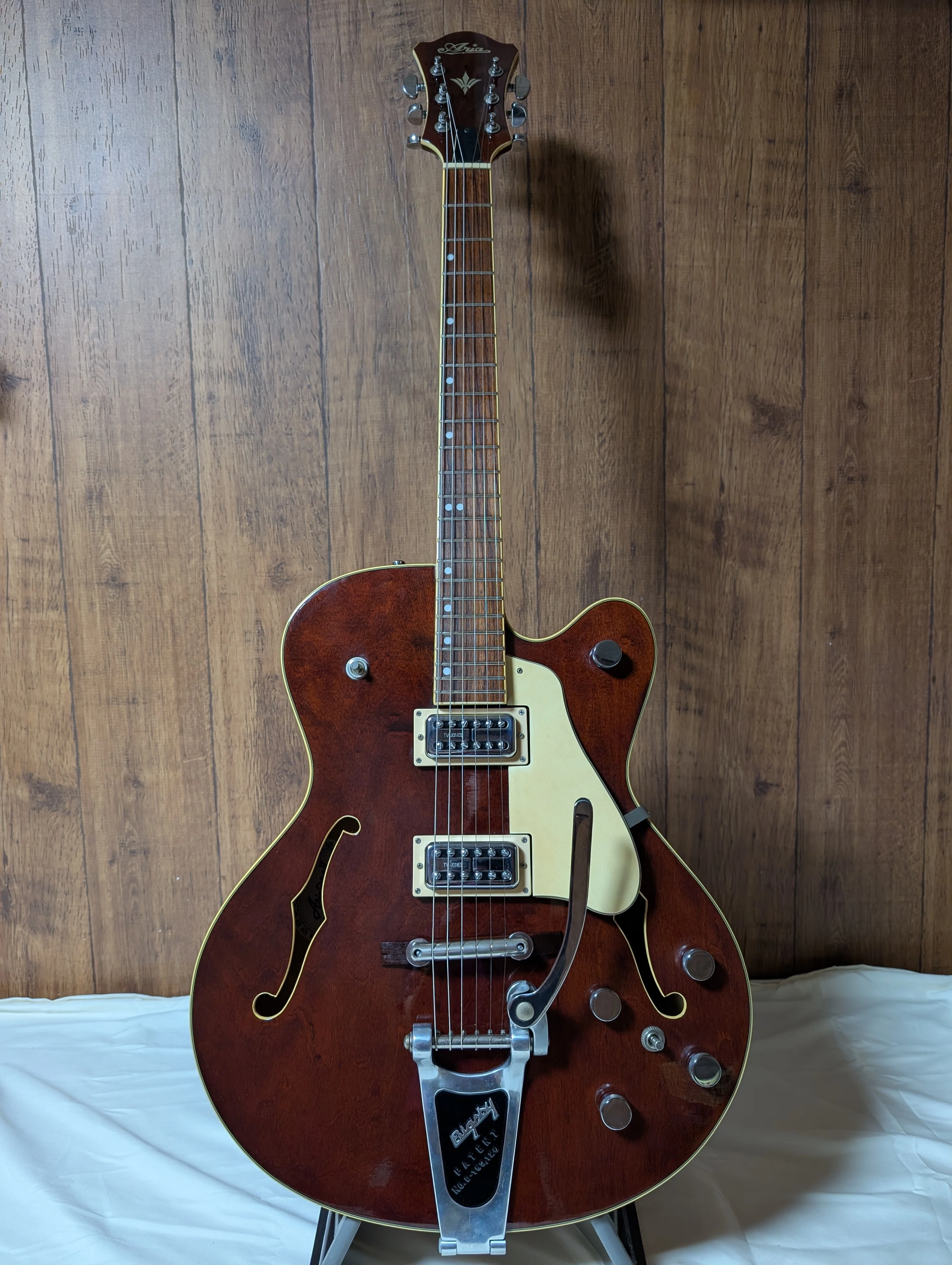 FA-80 ARIA グレッチ Gretsch Aria Gretsch風ギターに改造｜歌月工芸